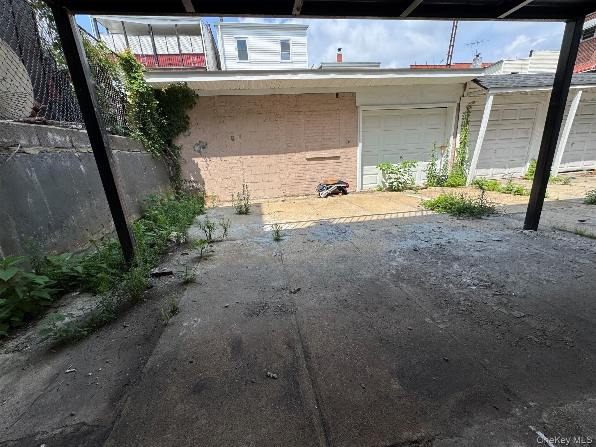 3041 Paulding Avenue Property Photo 43