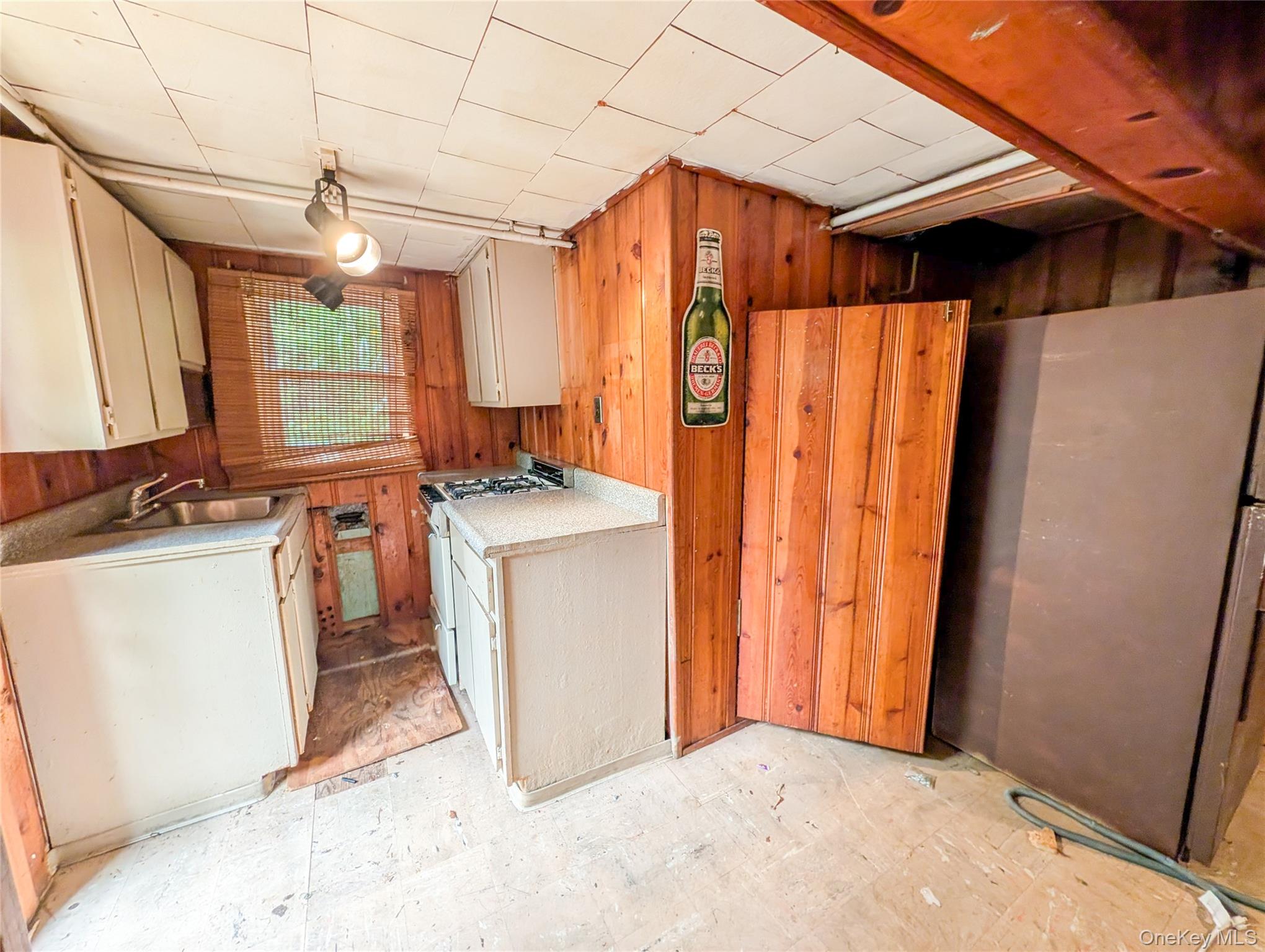 24 Grove Road Property Photo 13