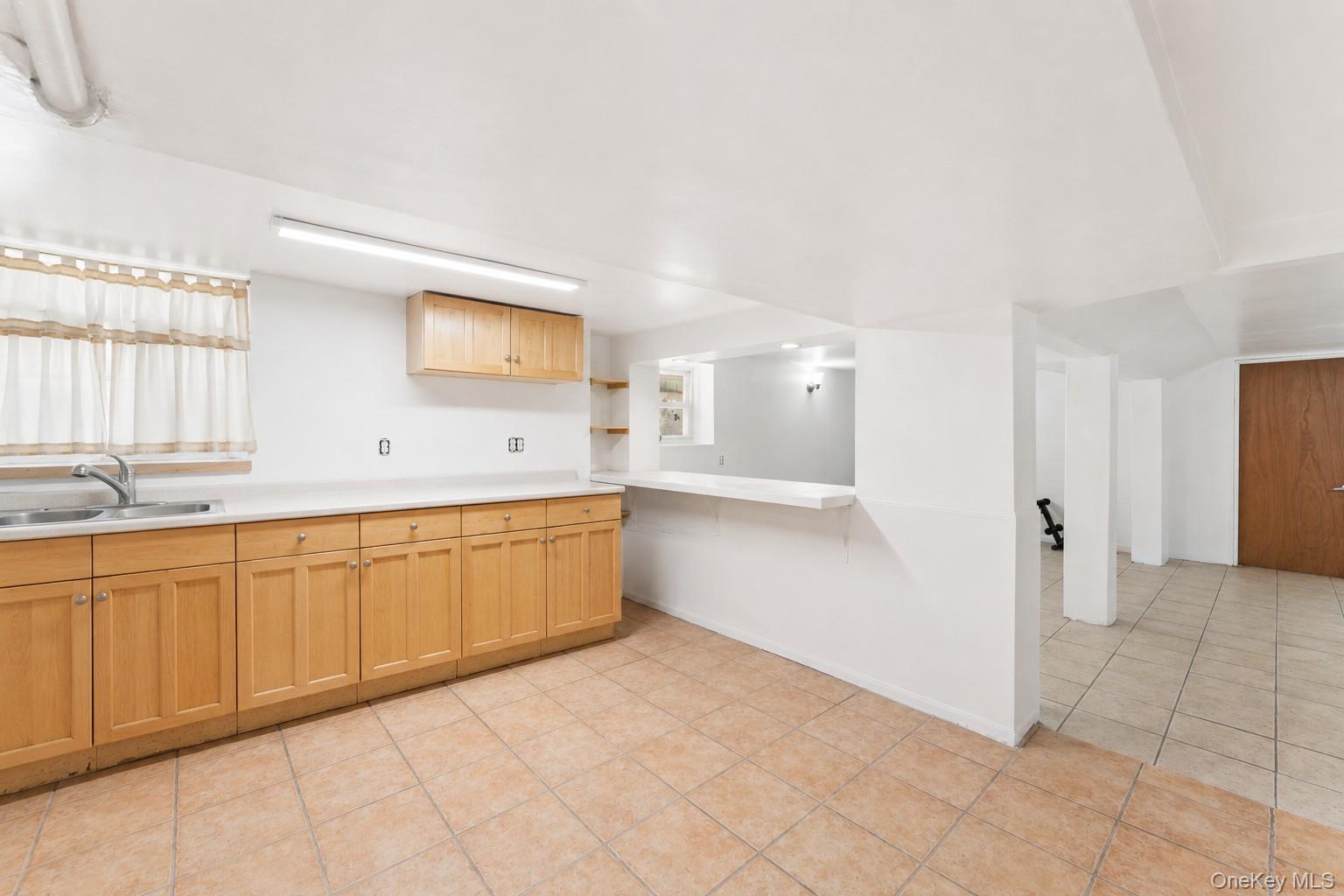 2020 Continental Avenue Property Photo 24