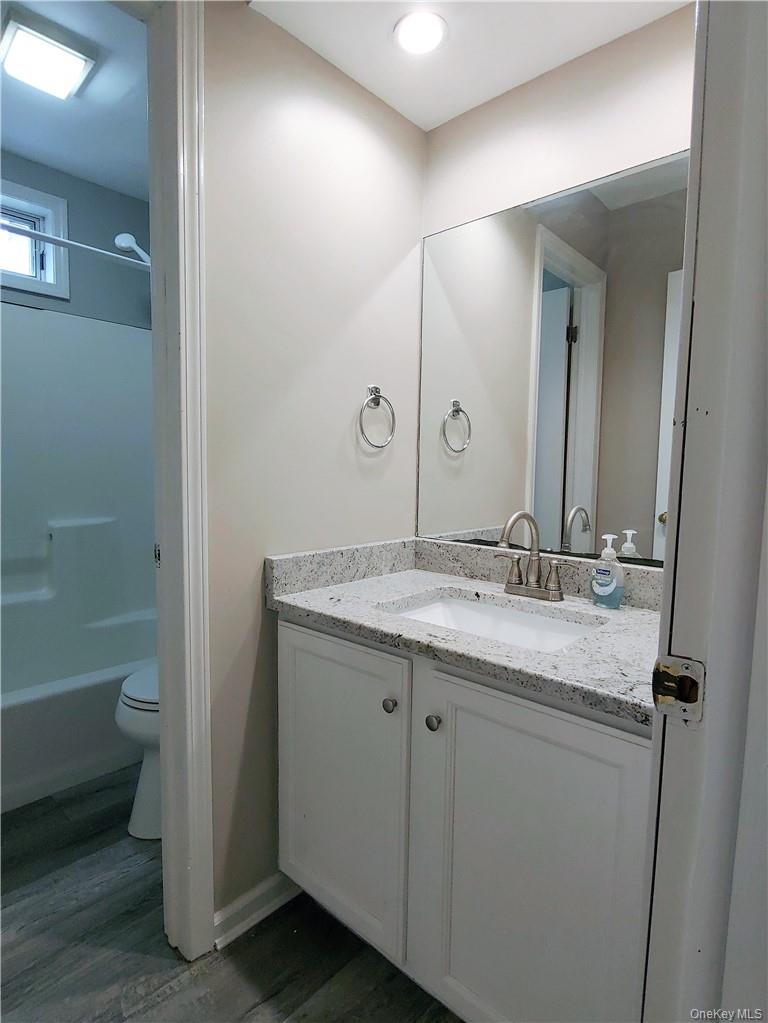 3 Teneyck Avenue B Property Photo 11
