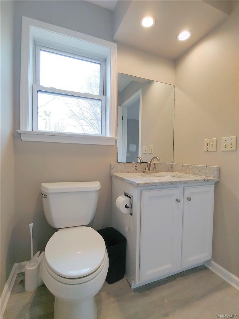 3 Teneyck Avenue B Property Photo 22