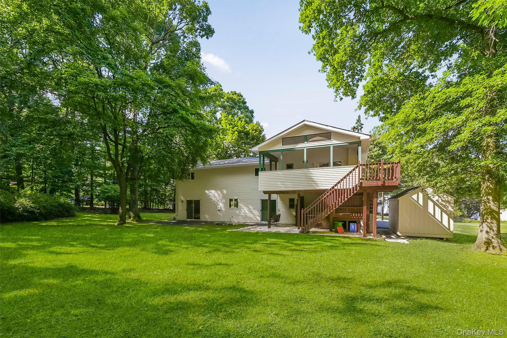143 Pineview Avenue Property Photo 28