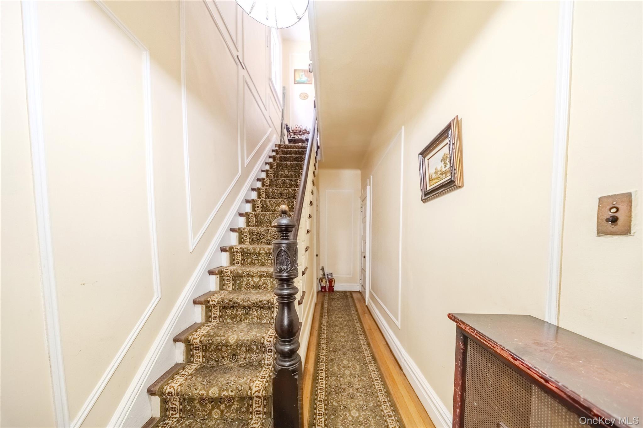 2512 Maclay Avenue Property Photo 5