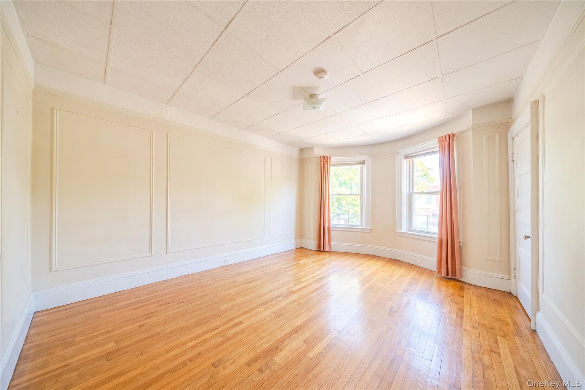 2512 Maclay Avenue Property Photo 9