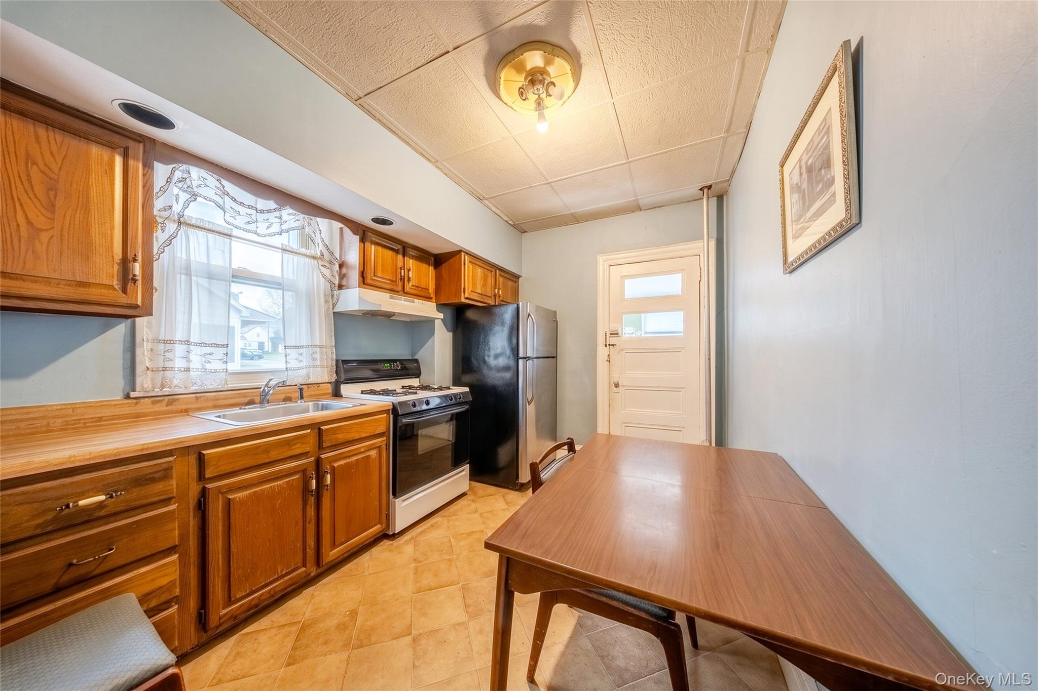 2512 Maclay Avenue Property Photo 15