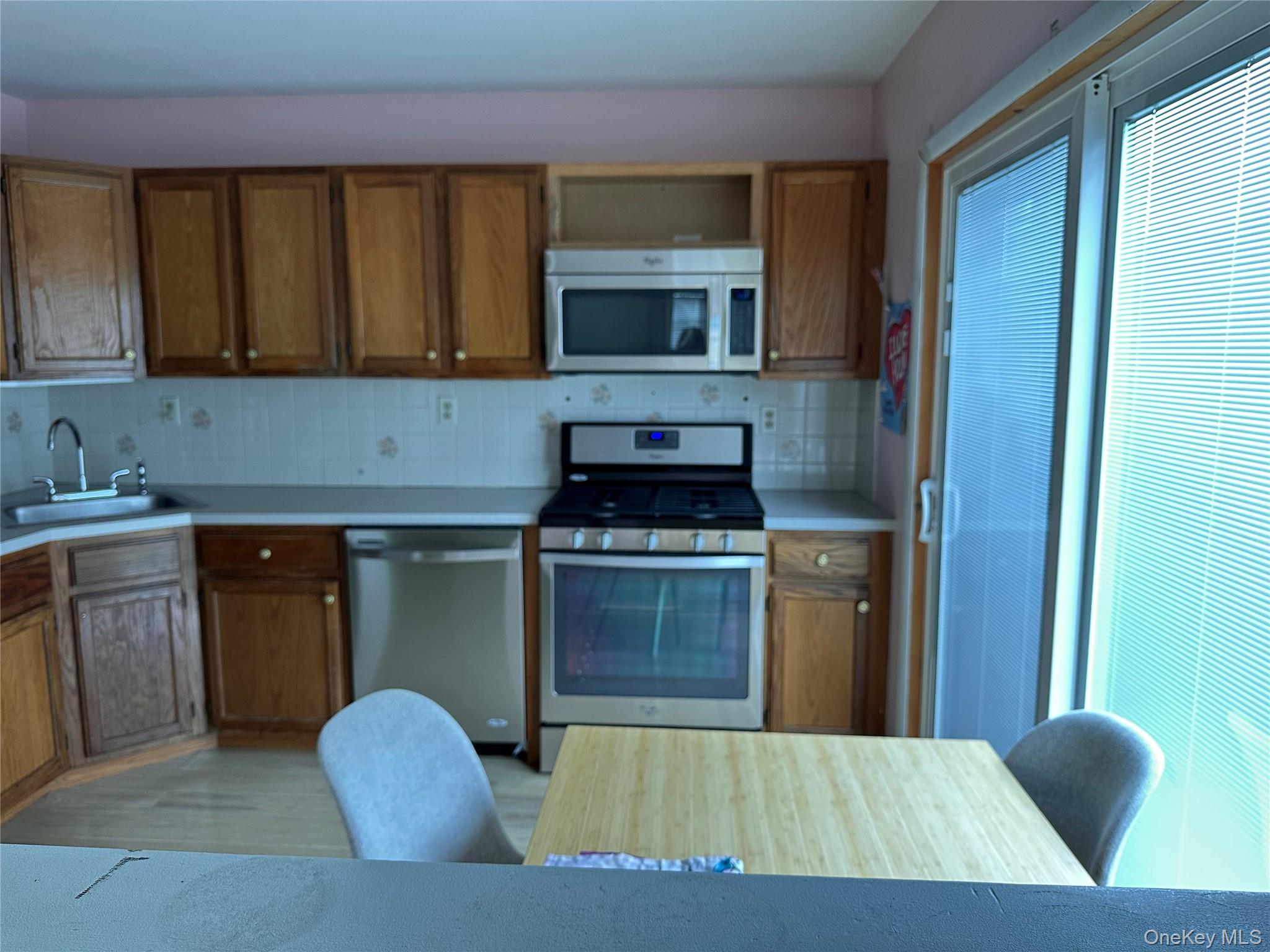 2522 Whispering Hills Property Photo 9