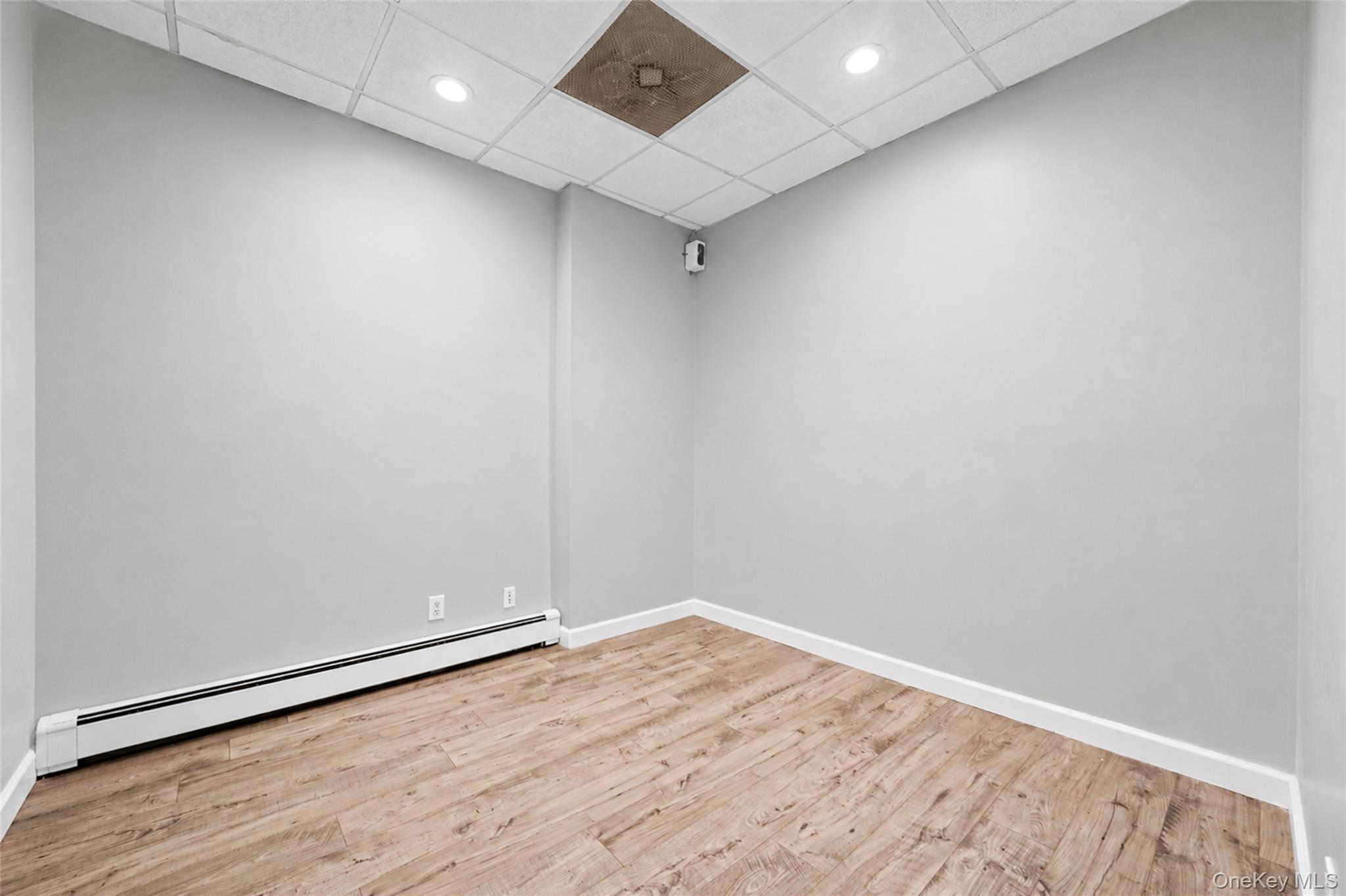 285 Broadway Property Photo 12