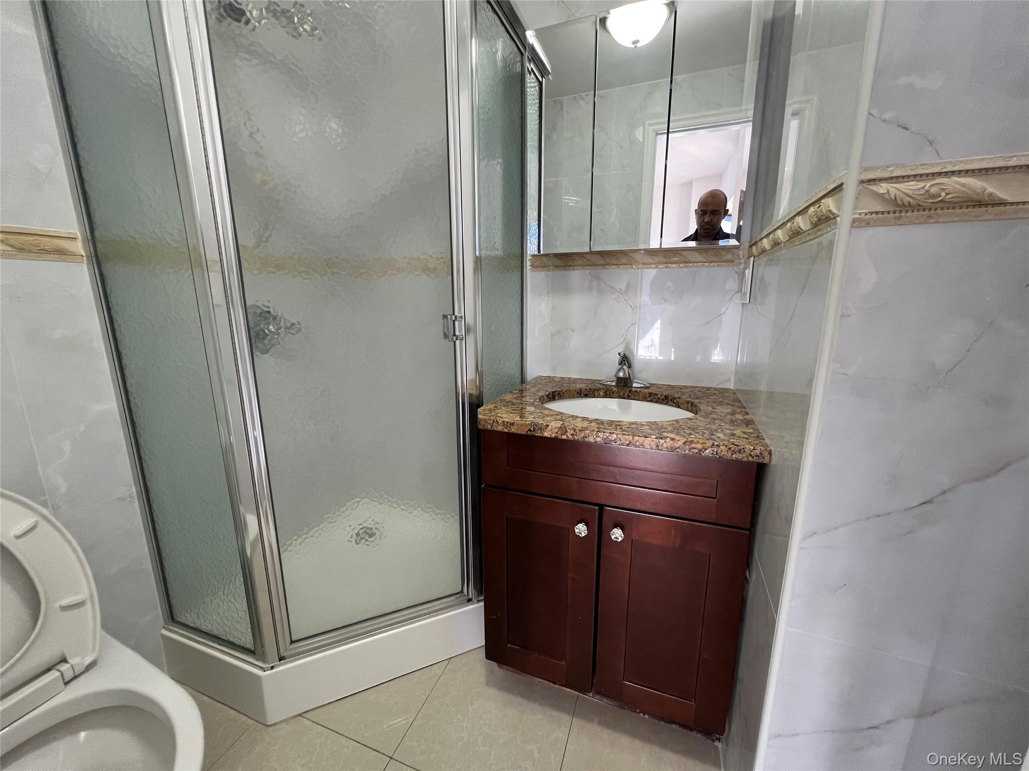 64-05 Woodside Avenue 4e Property Photo 5