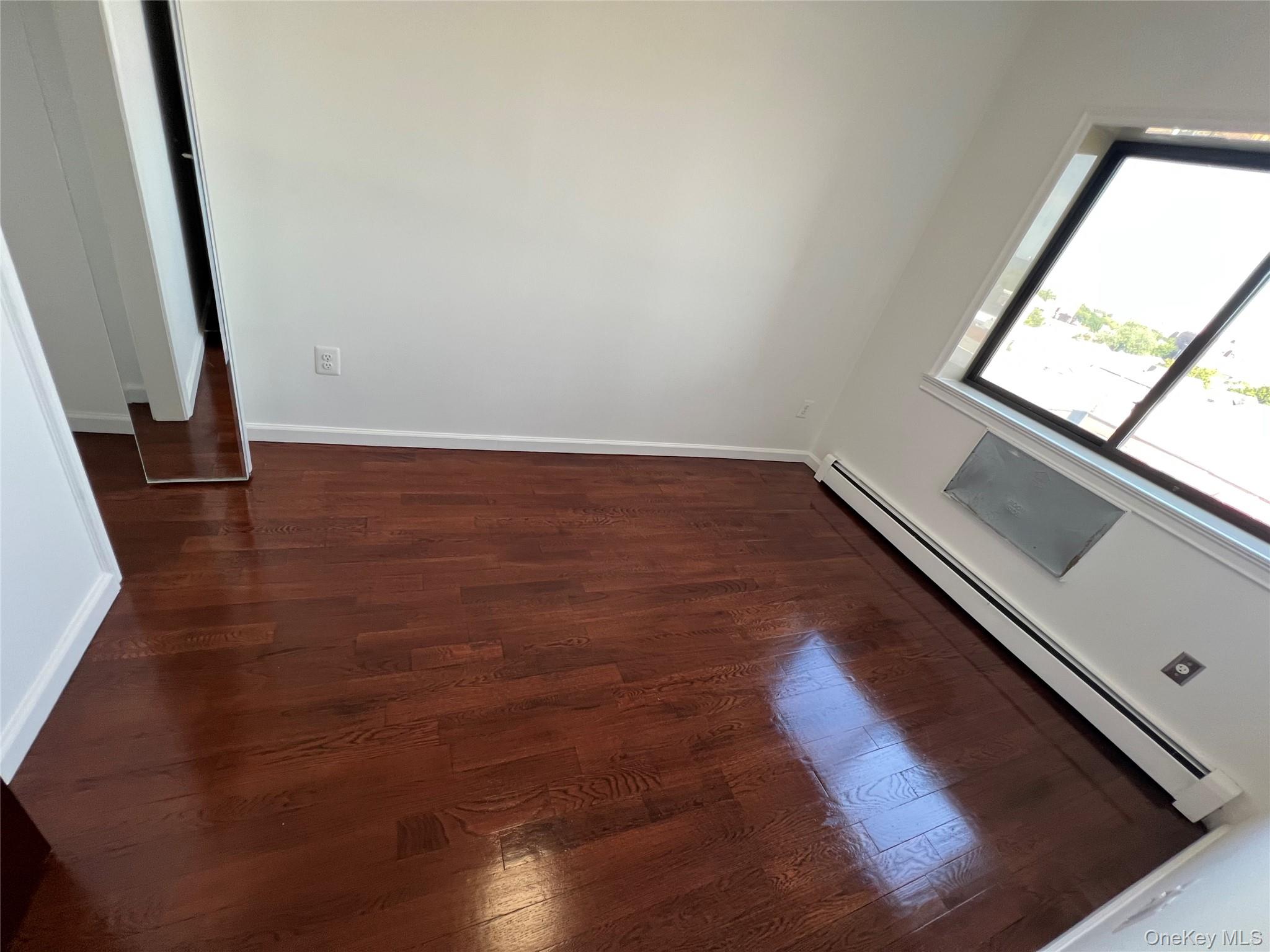64-05 Woodside Avenue 4e Property Photo 8