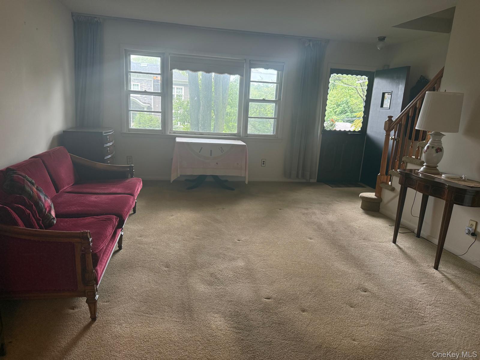 60 Hempstead Road Property Photo 3
