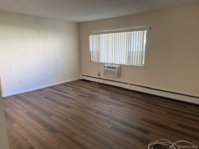 97 Richmond Boulevard 3-a Property Photo 8