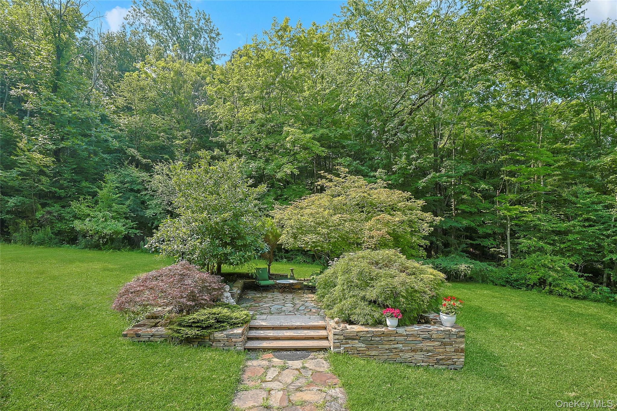 141 Old Tuxedo Road Property Photo 40