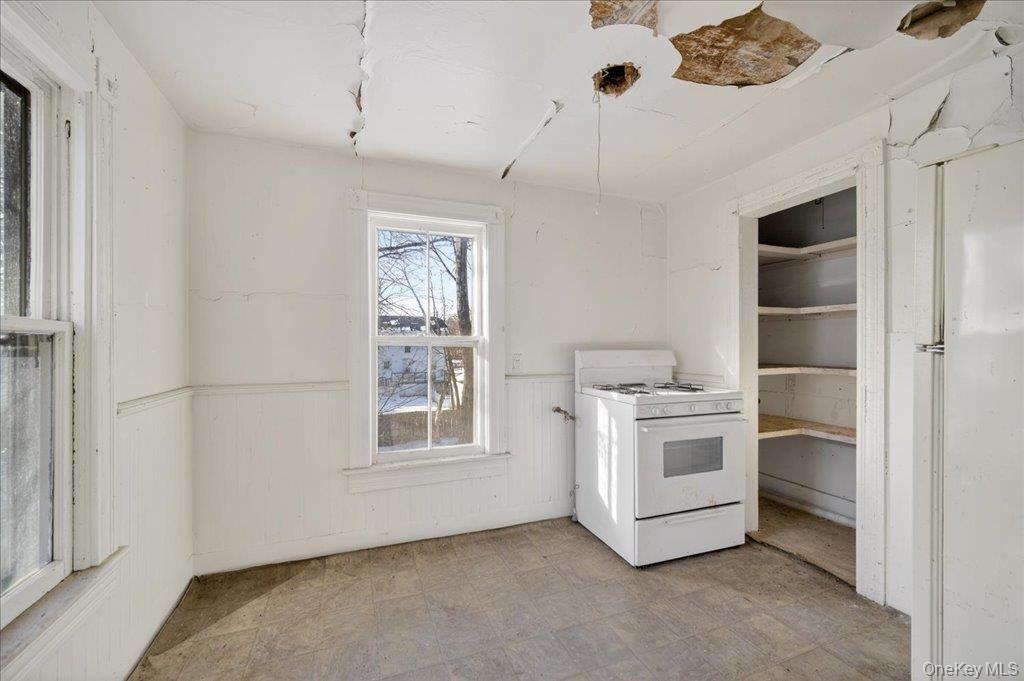 227-229 Linden Avenue Property Photo 8