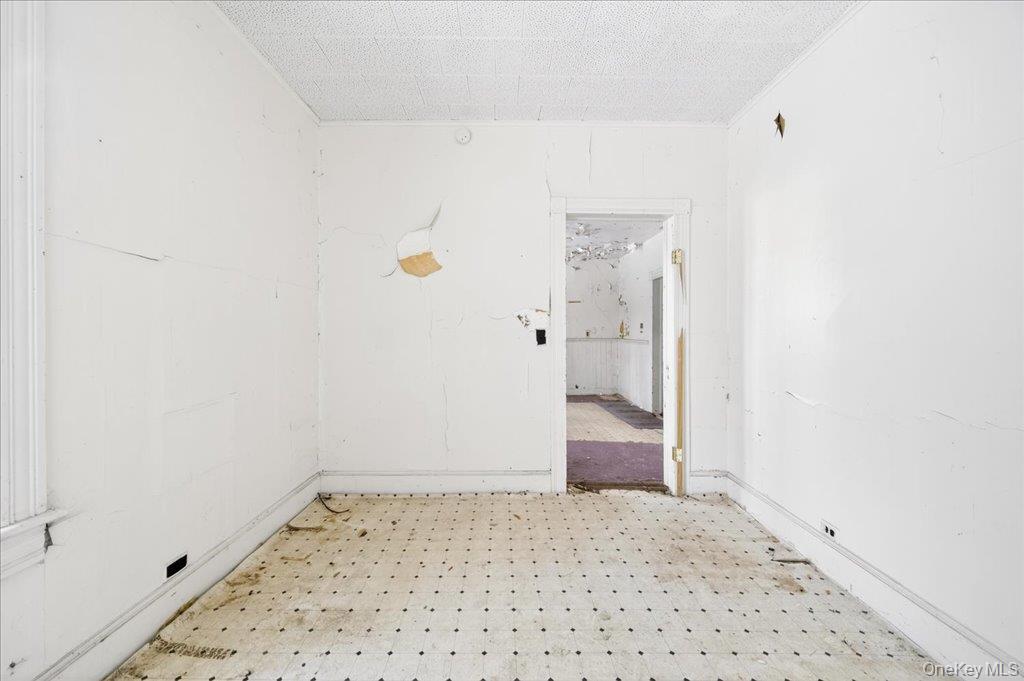 227-229 Linden Avenue Property Photo 25