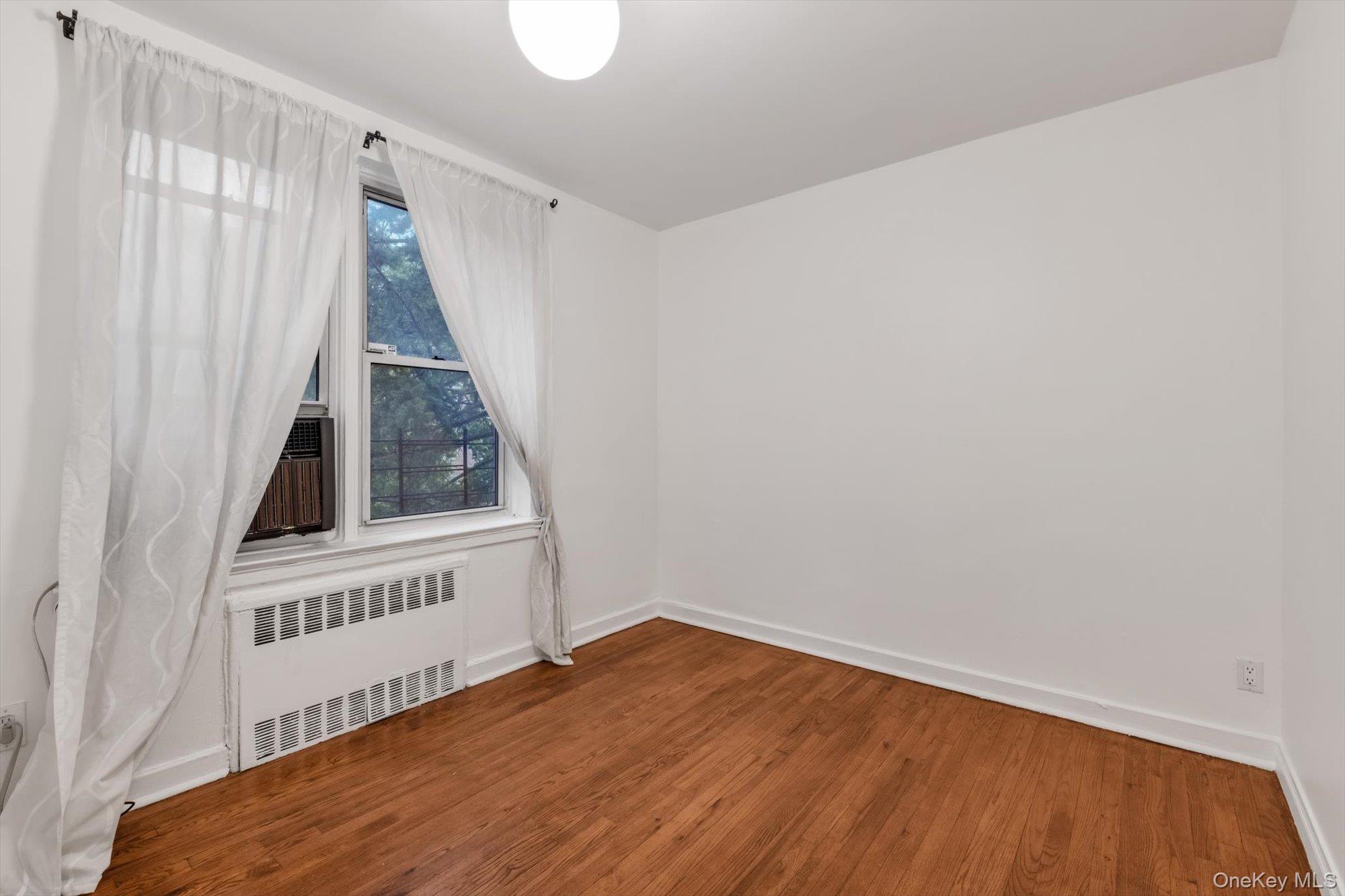 65-45 Yellowstone Boulevard 2b Property Photo 7