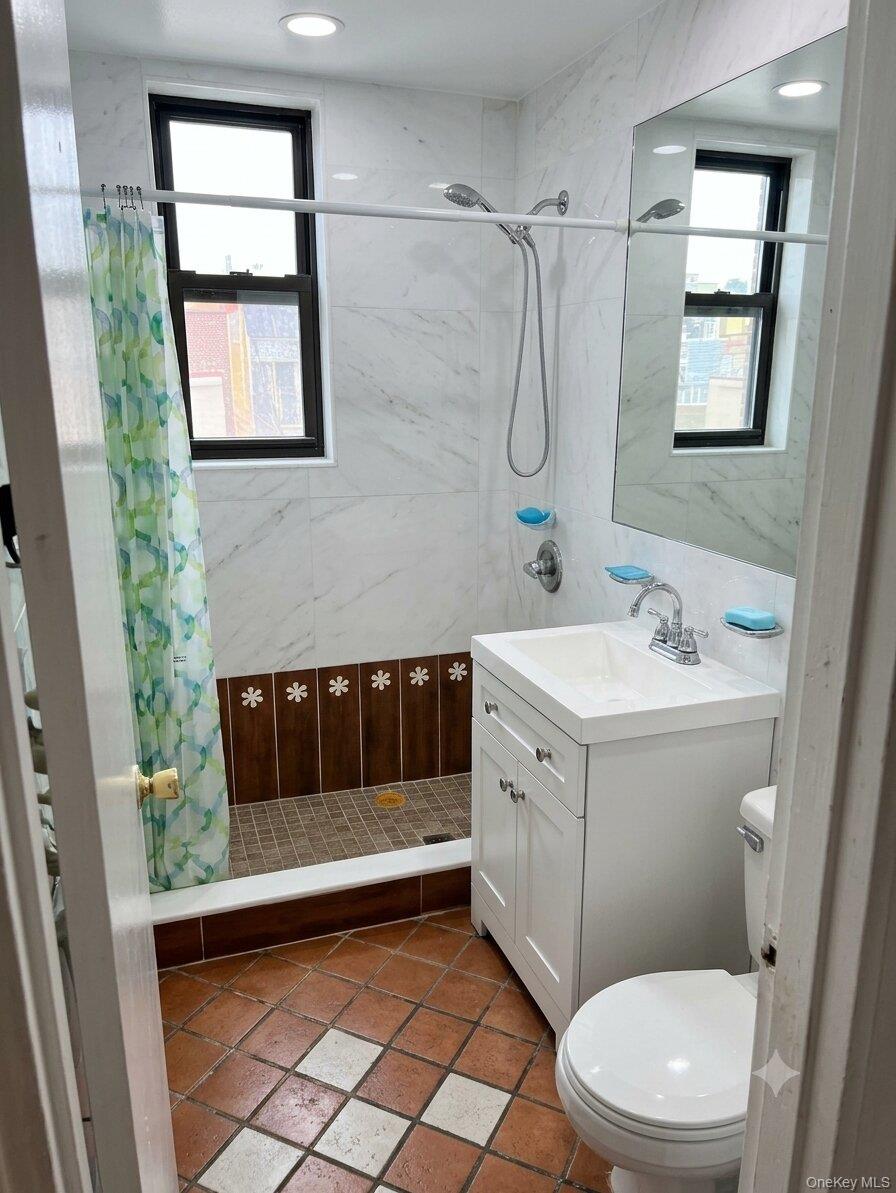 138-15 Franklin Avenue 319 Property Photo 13