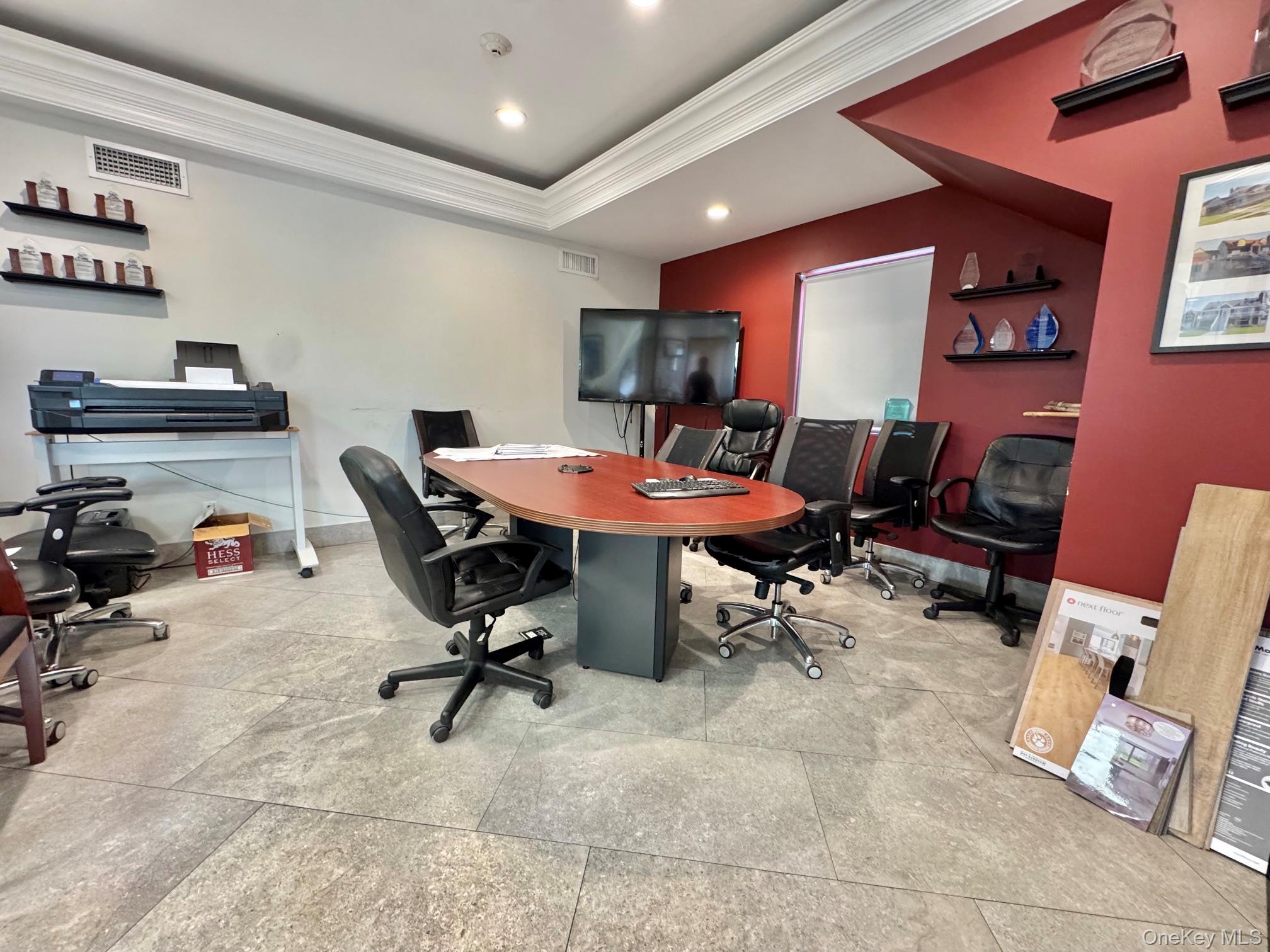 19 Suffolk Street Property Photo 10
