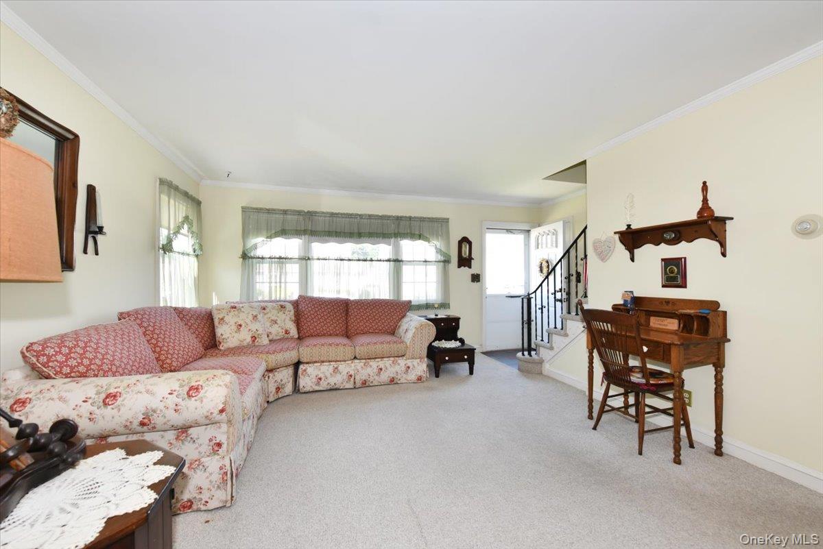 145 Benedict Avenue Property Photo 5