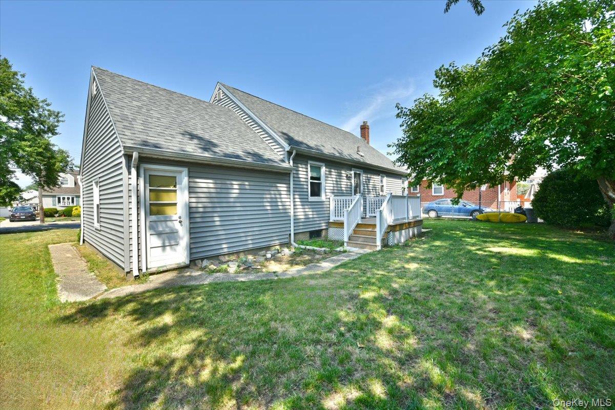 145 Benedict Avenue Property Photo 27