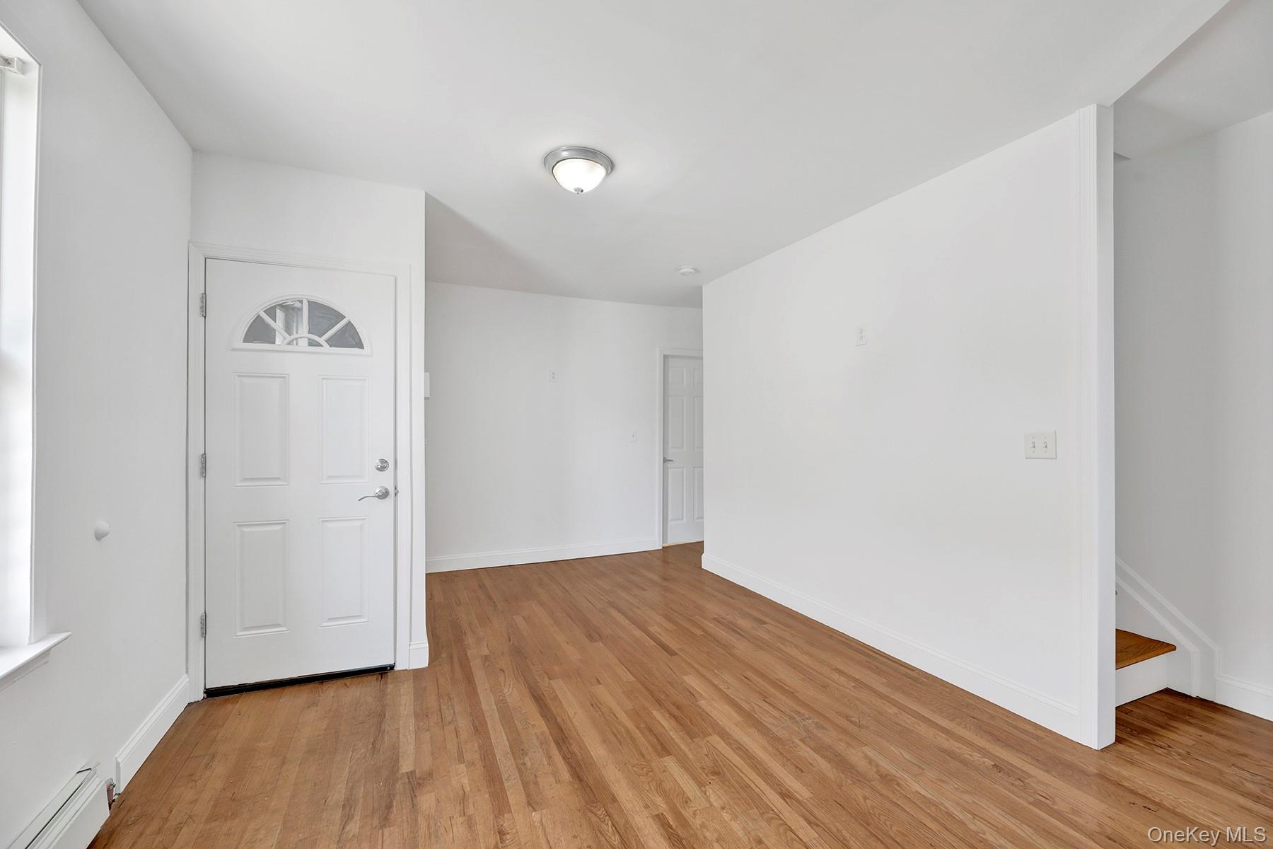 8848 77th Street Property Photo 3