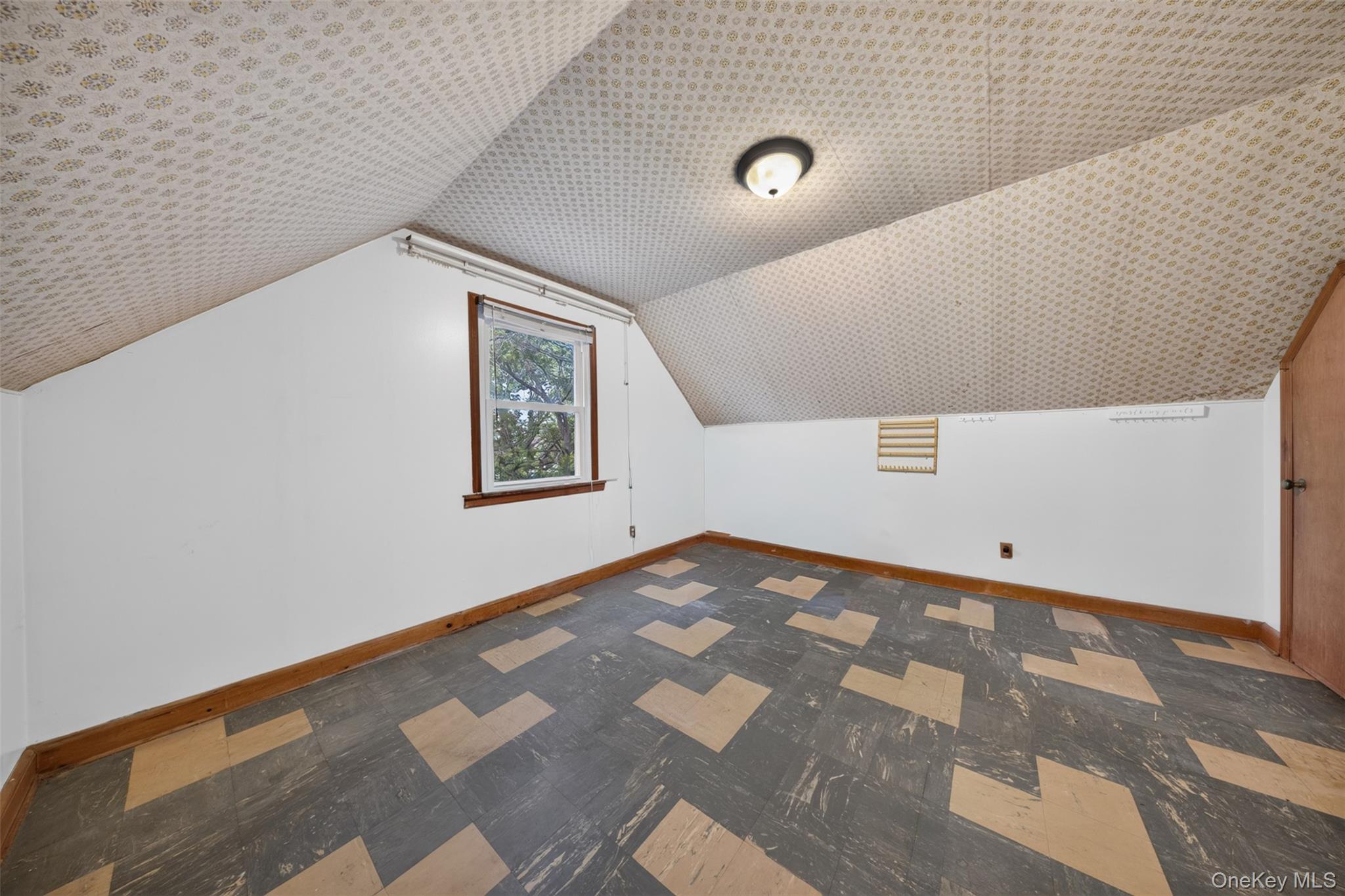 163-07 21st Avenue Property Photo 15