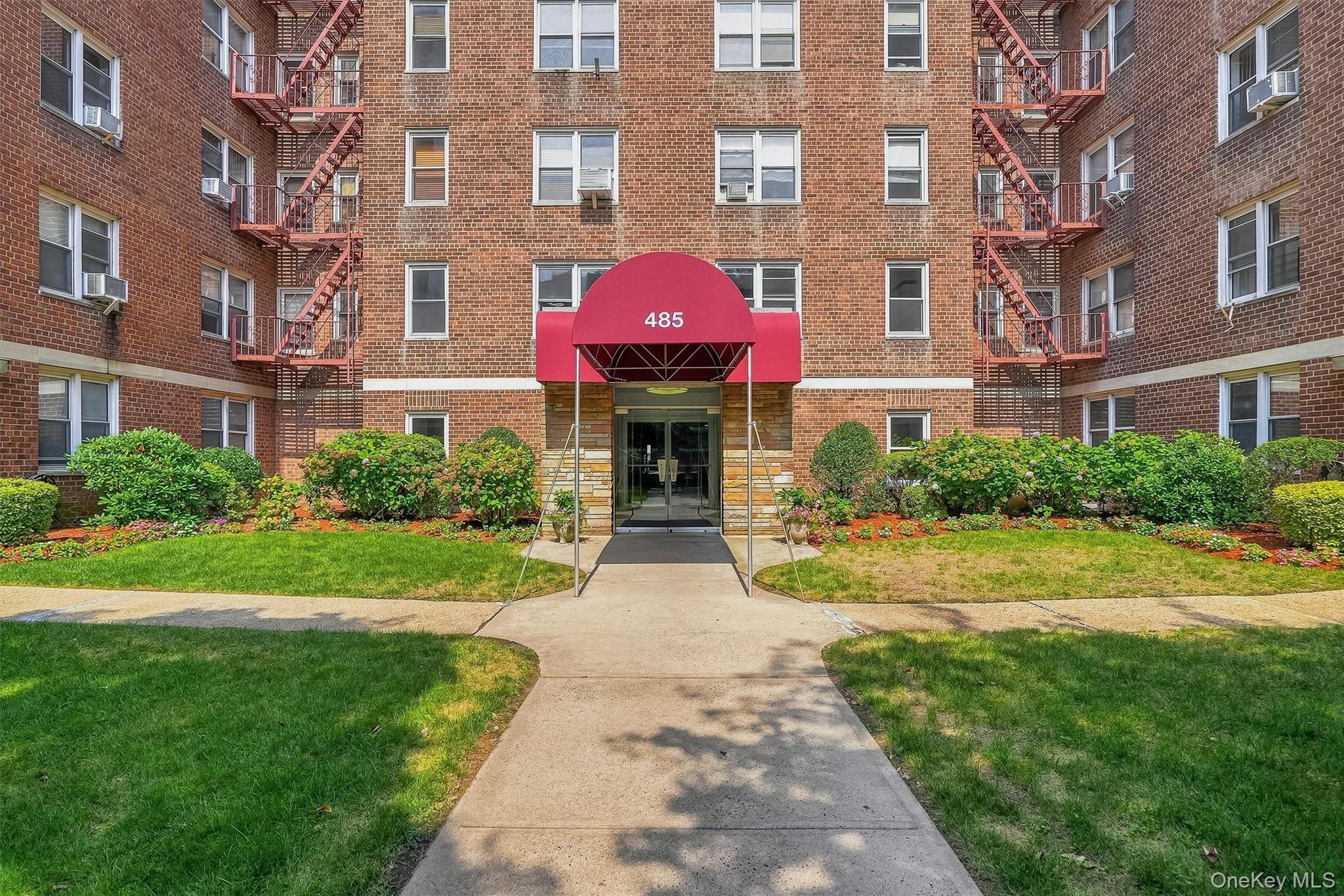 485 Bronx River Road A51 Property Photo 1