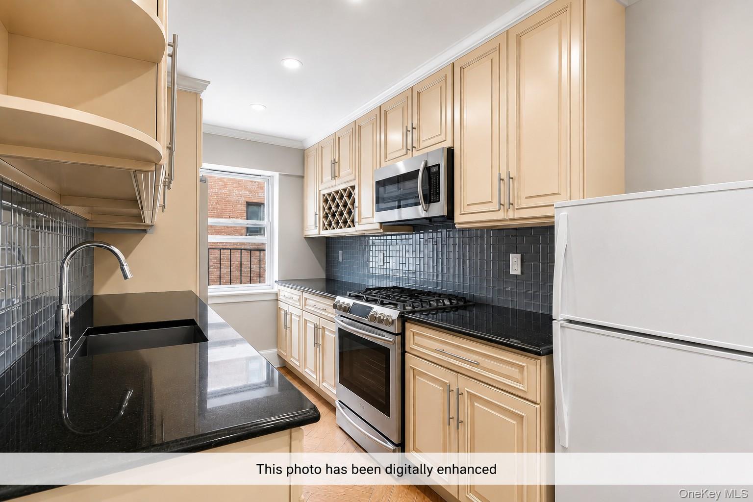 485 Bronx River Road A51 Property Photo 11