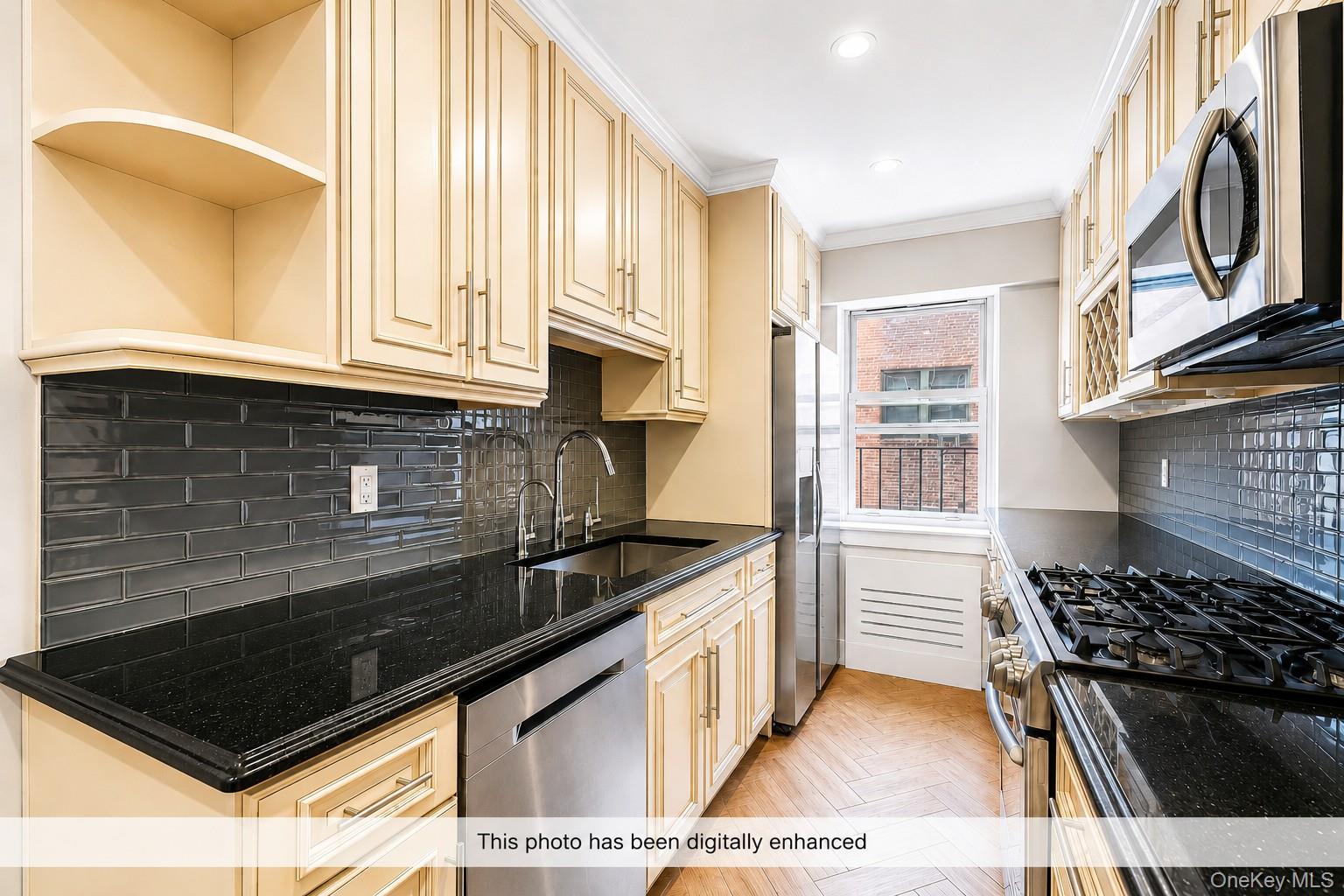 485 Bronx River Road A51 Property Photo 12