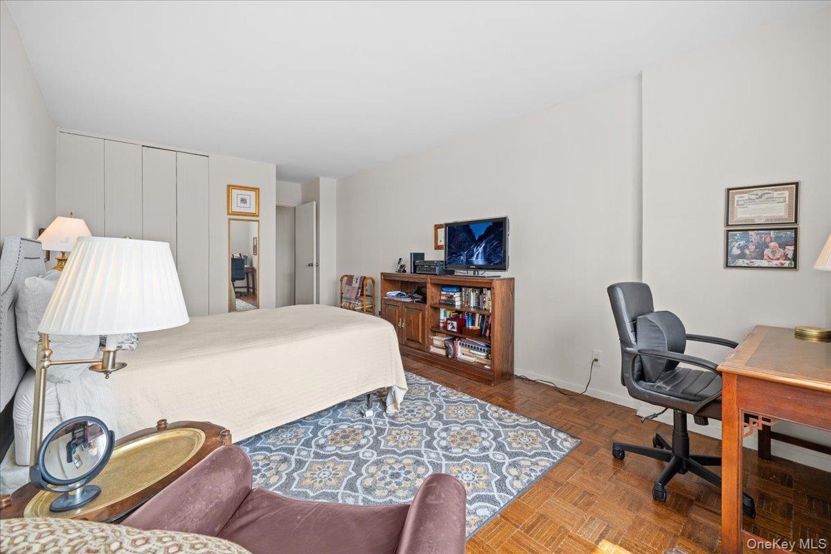 555 Kappock Street 10u Property Photo 13