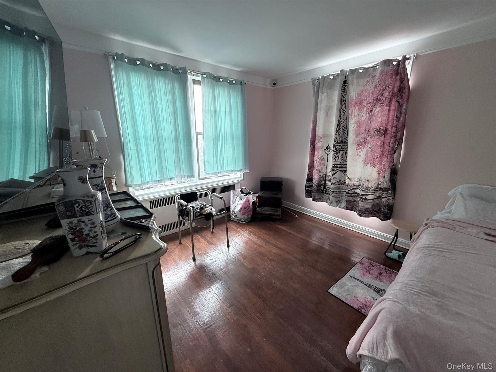 83-80 118 Street 6c Property Photo 3