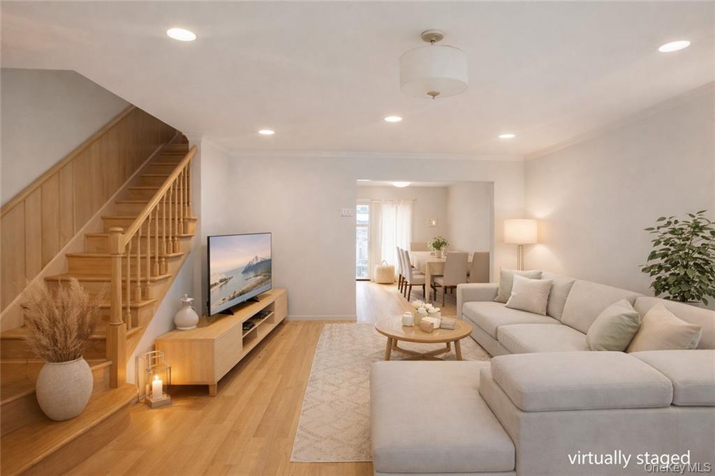 150 Bay 40th Street Property Photo 6