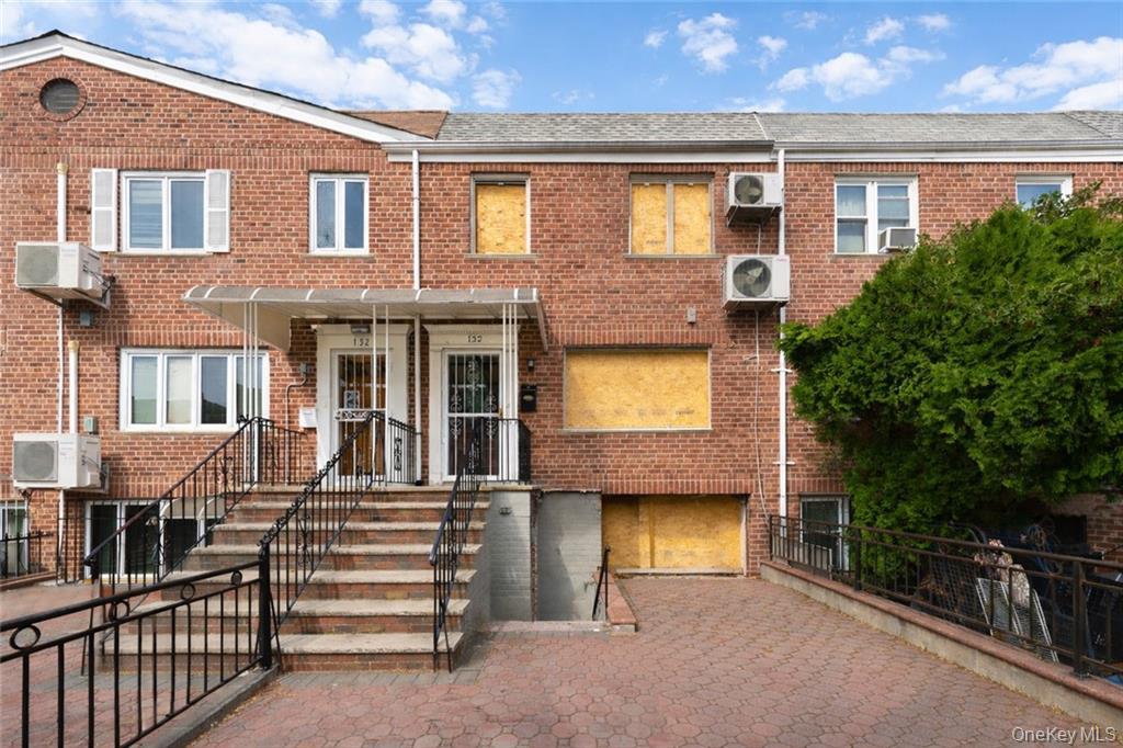 150 Bay 40th Street Property Photo 8