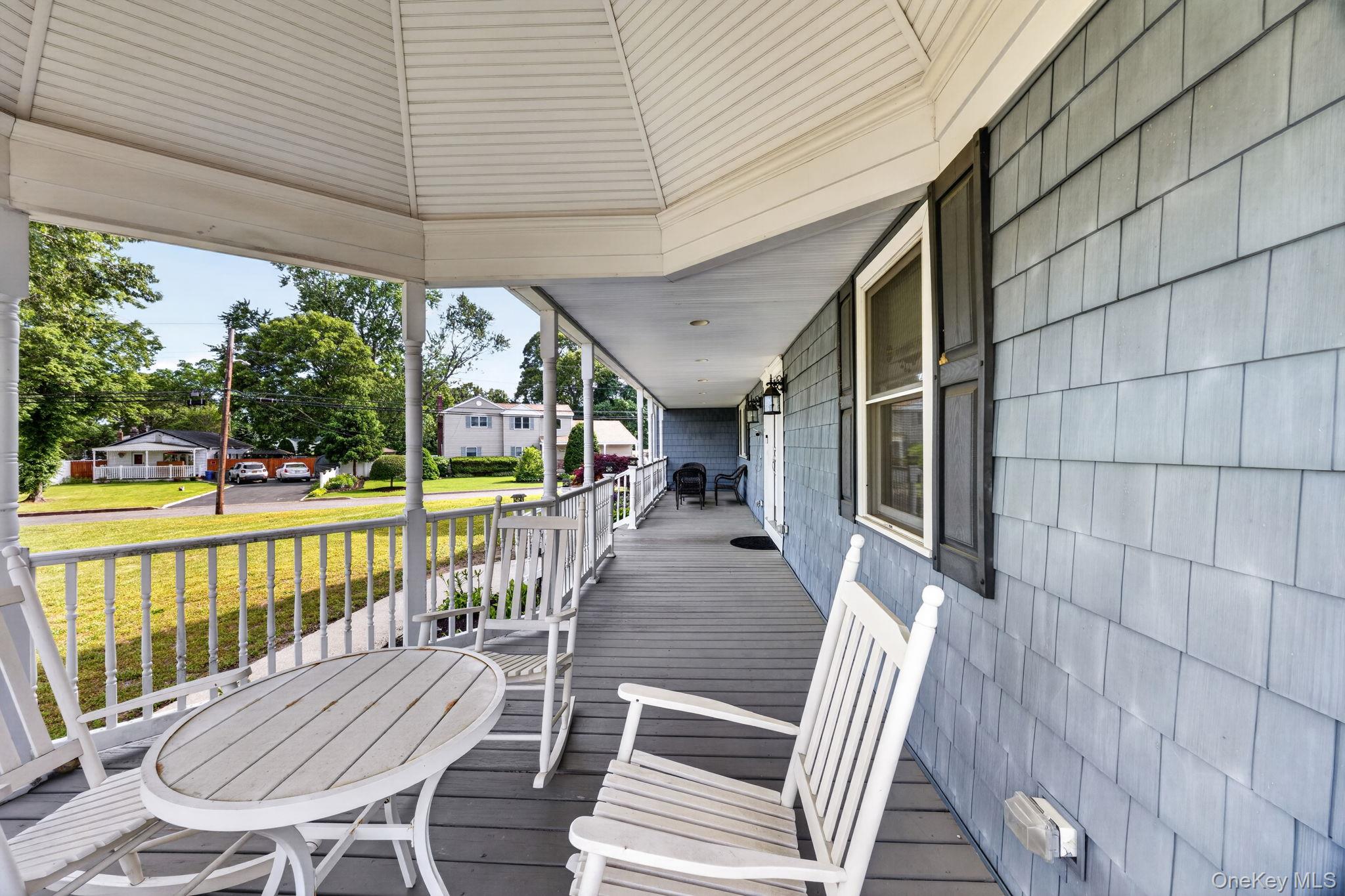 60 Steuben Boulevard Property Photo 4