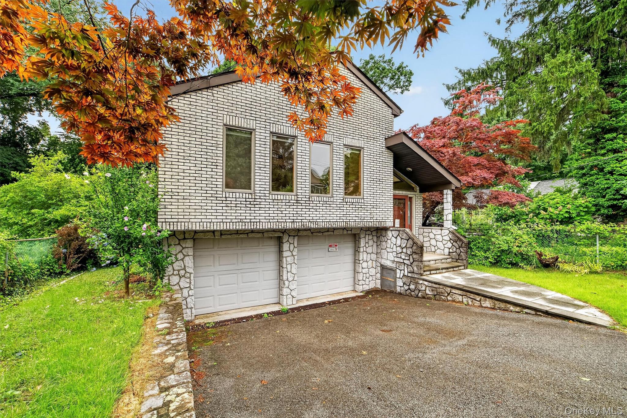 31 Elmore Avenue Property Photo 2