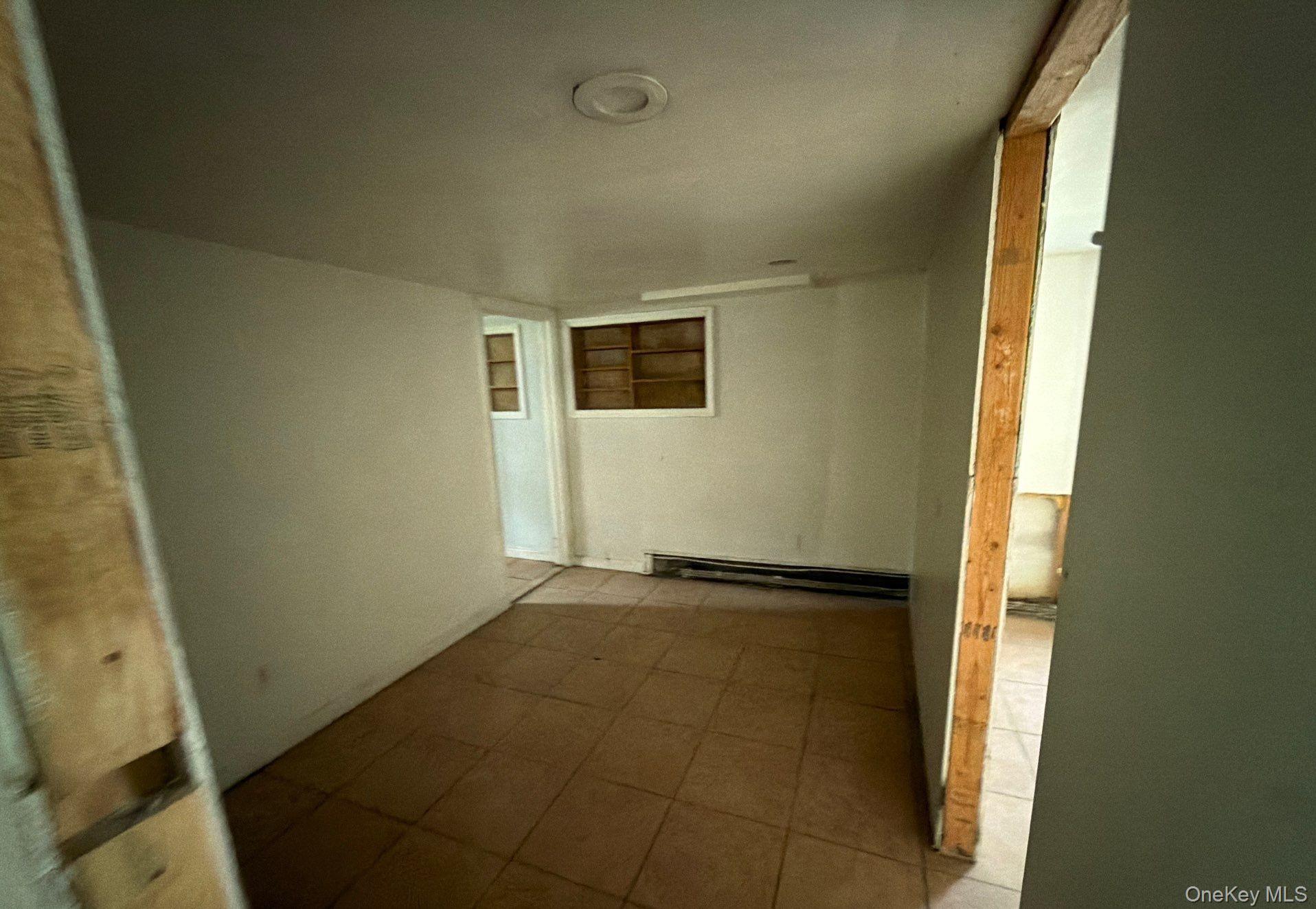 583 Straight Path Property Photo 14