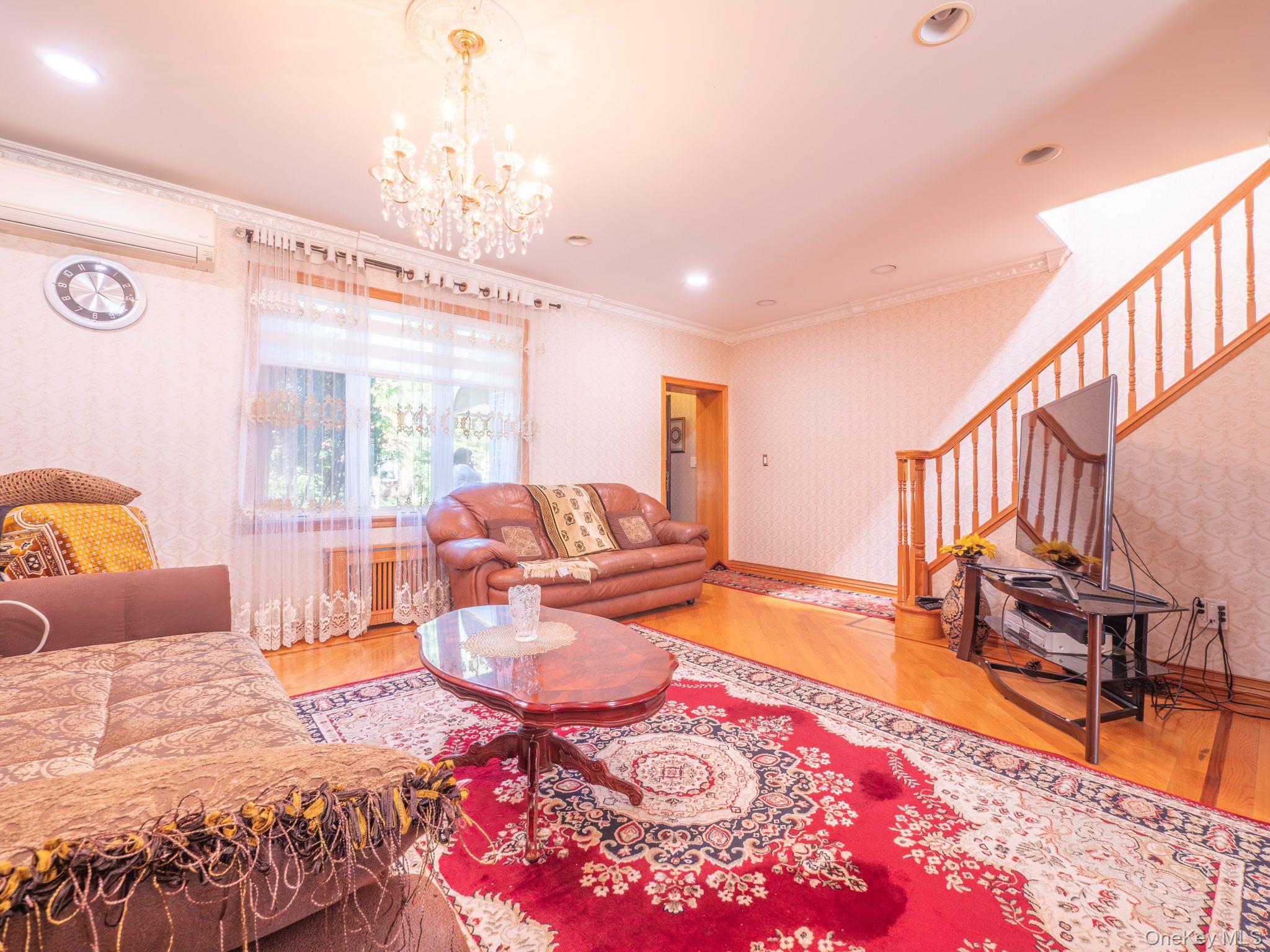 8244 167th Street Property Photo 5