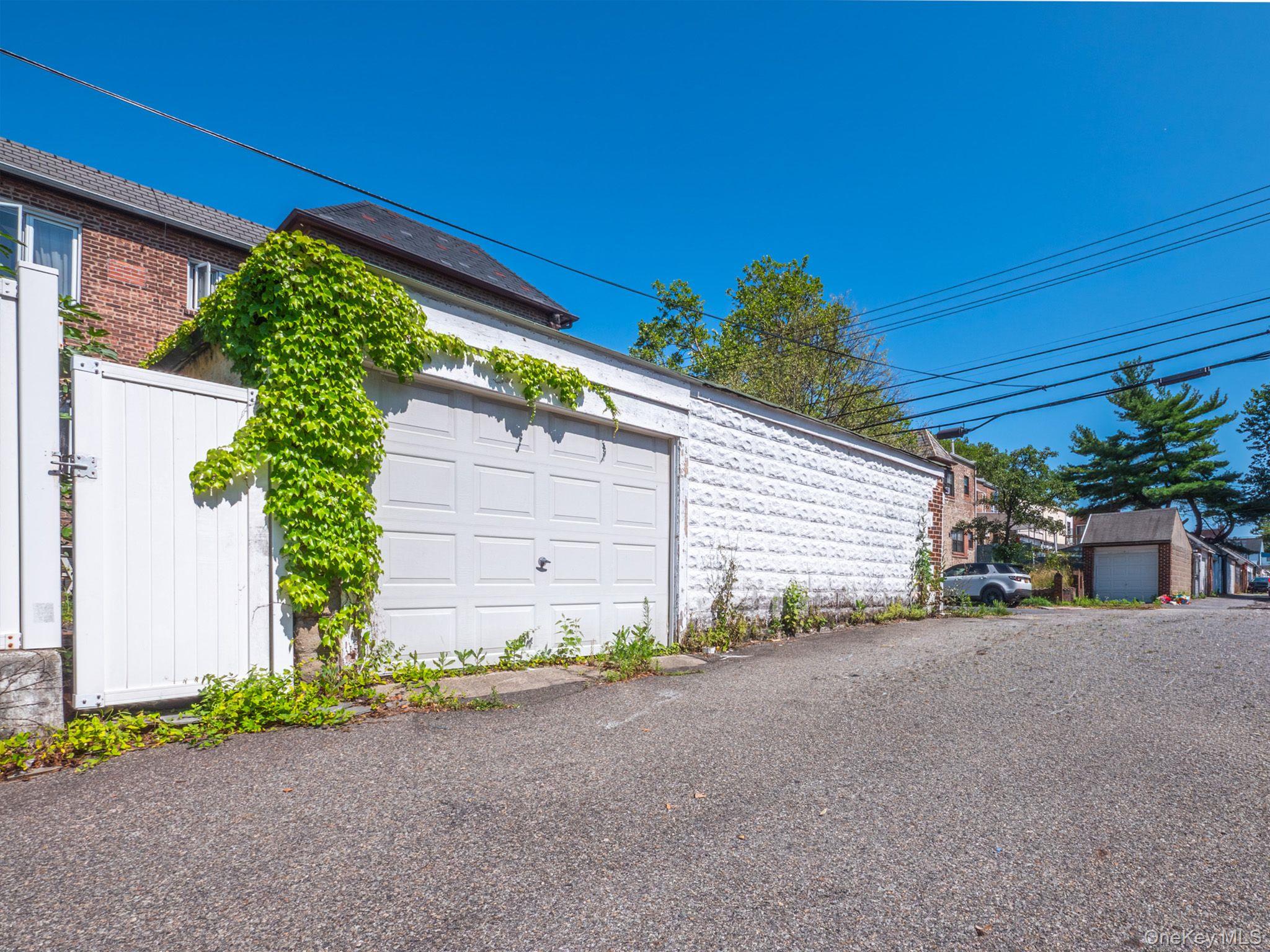 8244 167th Street Property Photo 23