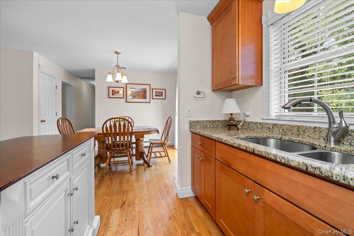 1 S Lynn Street Property Photo 20