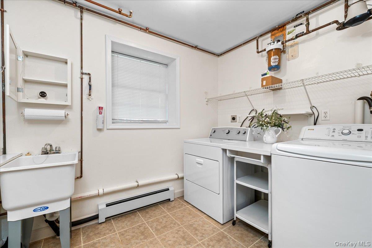 1 S Lynn Street Property Photo 41