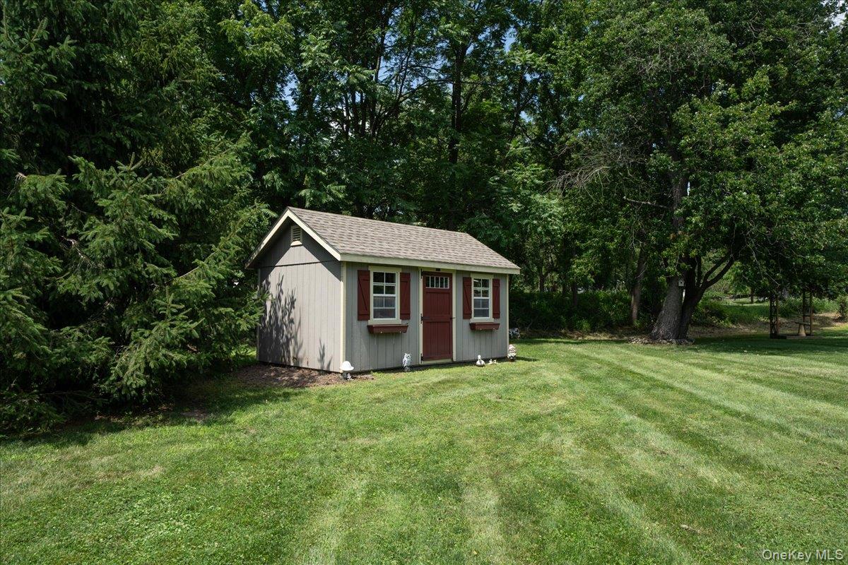 1 S Lynn Street Property Photo 46