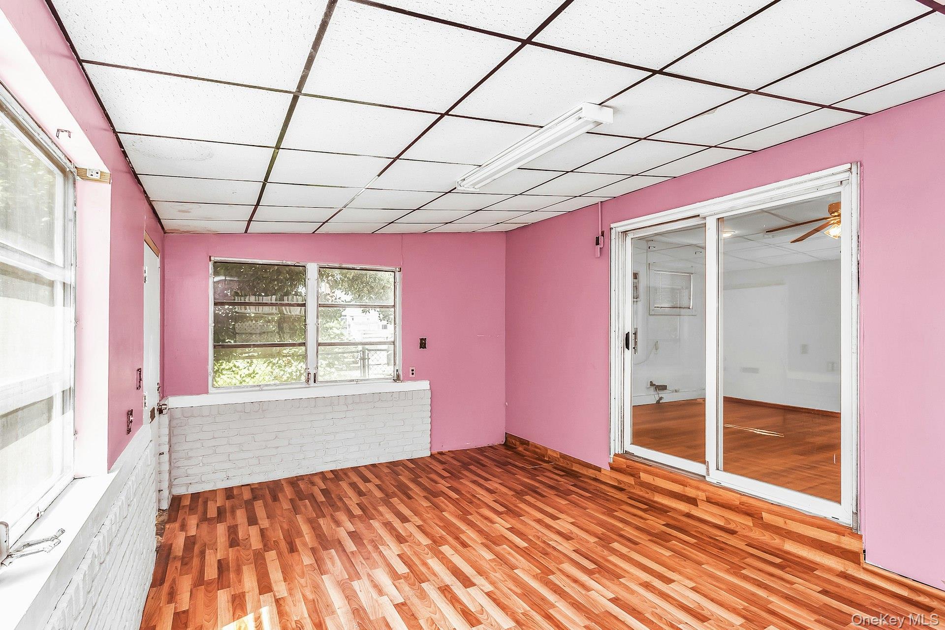 214 Park Avenue Property Photo 11