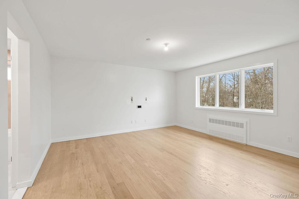 105 N Cole Avenue 213 Property Photo 20