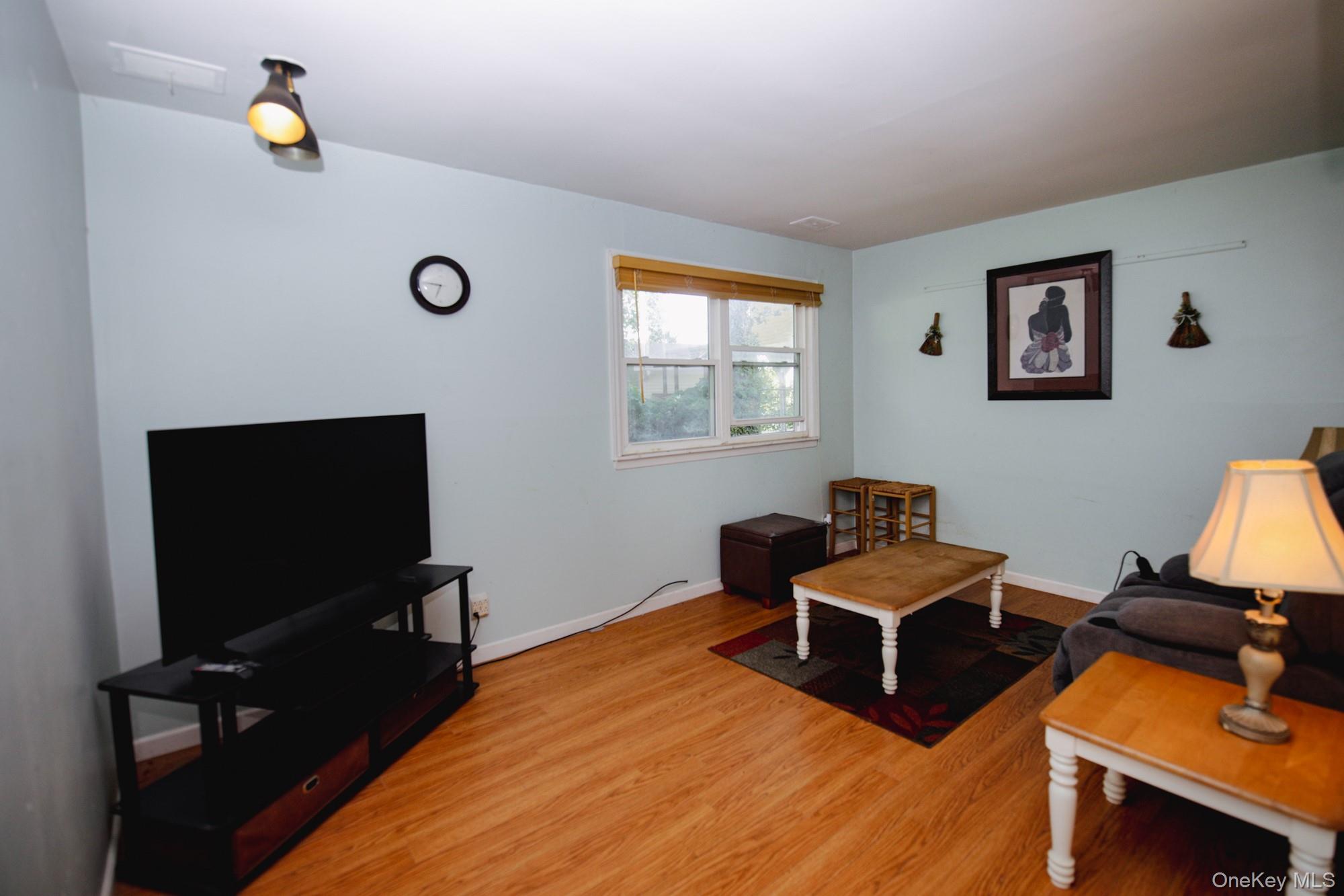 20 Riverview Court Property Photo 5