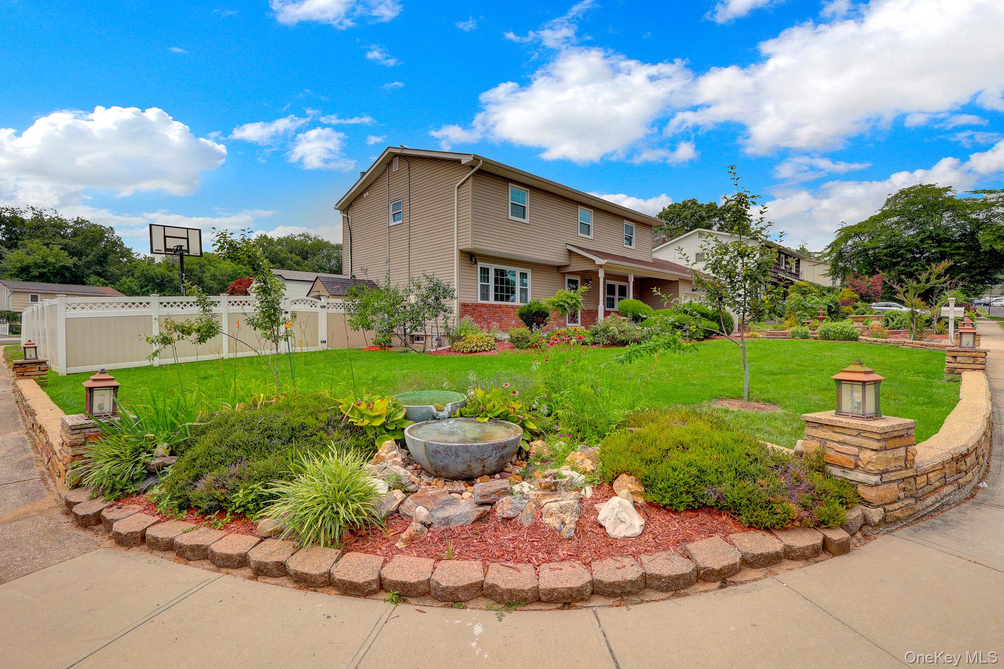 2 Fairhaven Drive Property Photo 2