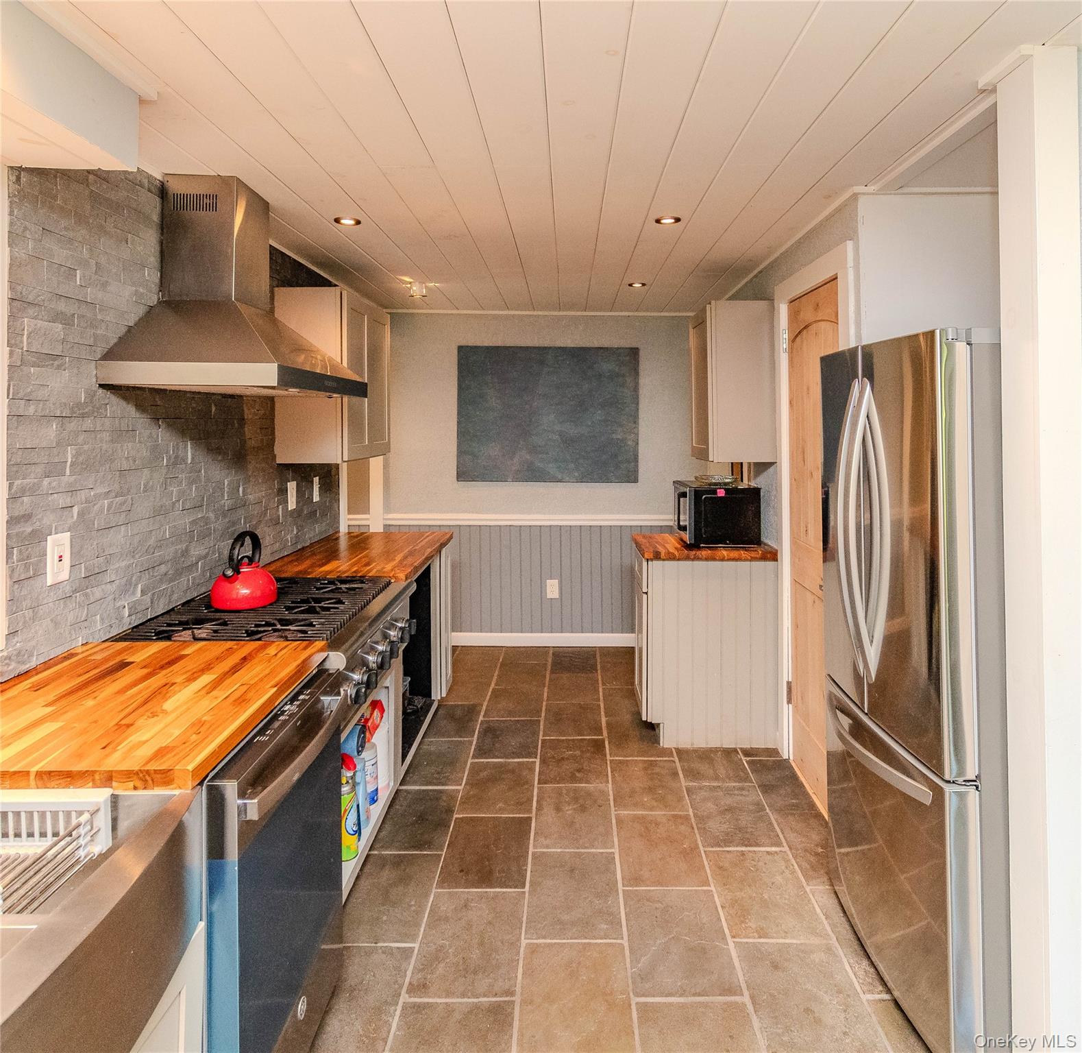 63 Cape Road Property Photo 16