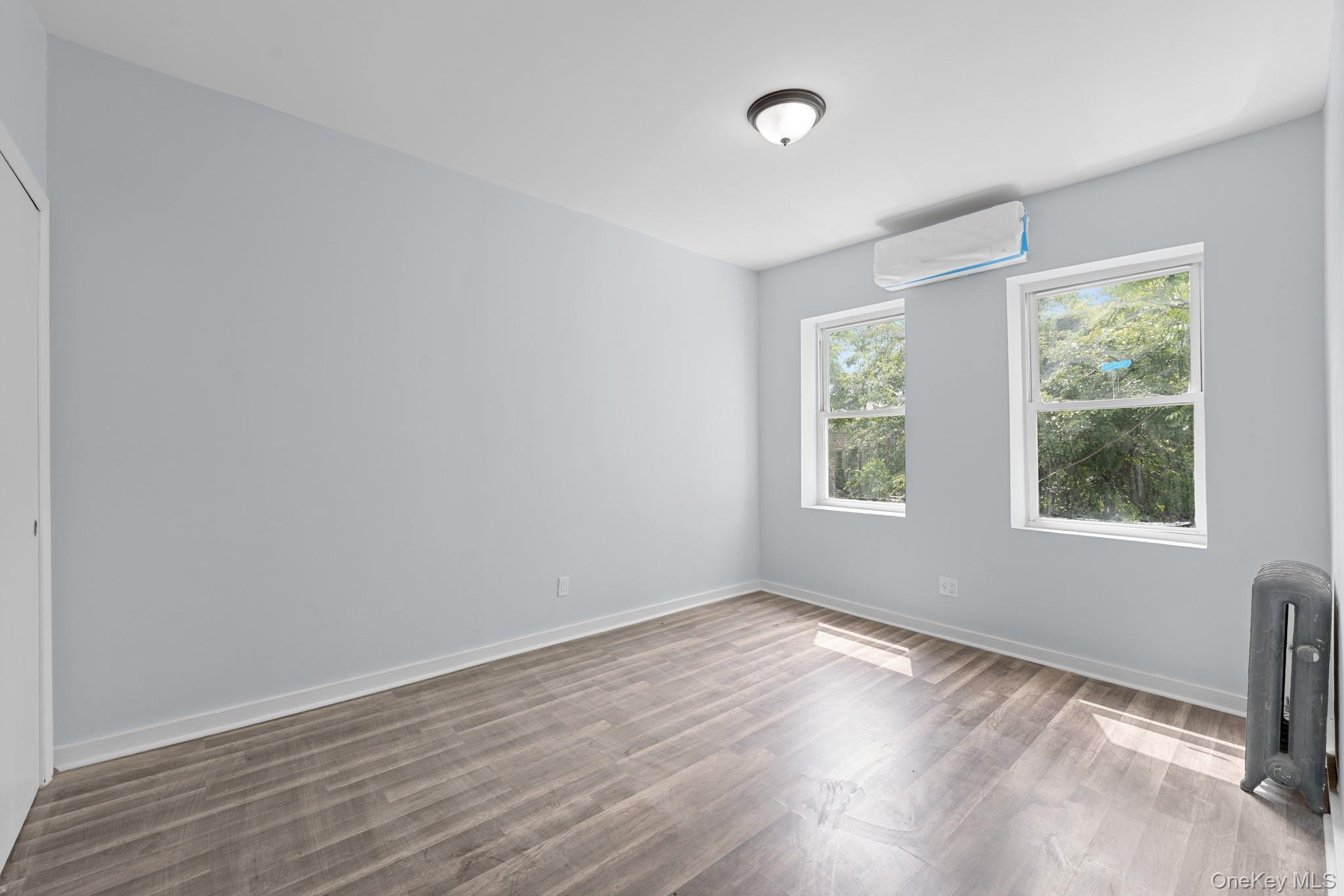 482 Hegeman Avenue Property Photo 4