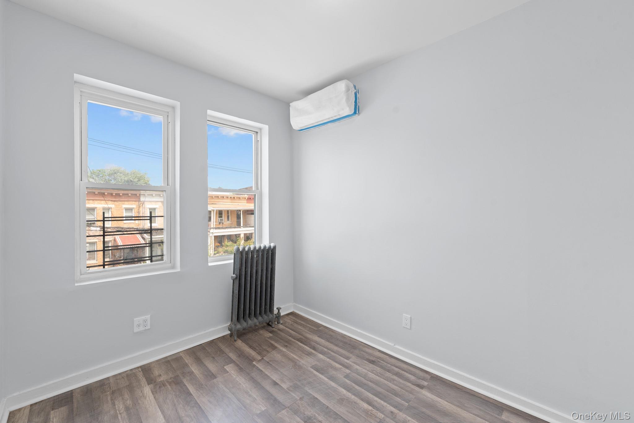 482 Hegeman Avenue Property Photo 6