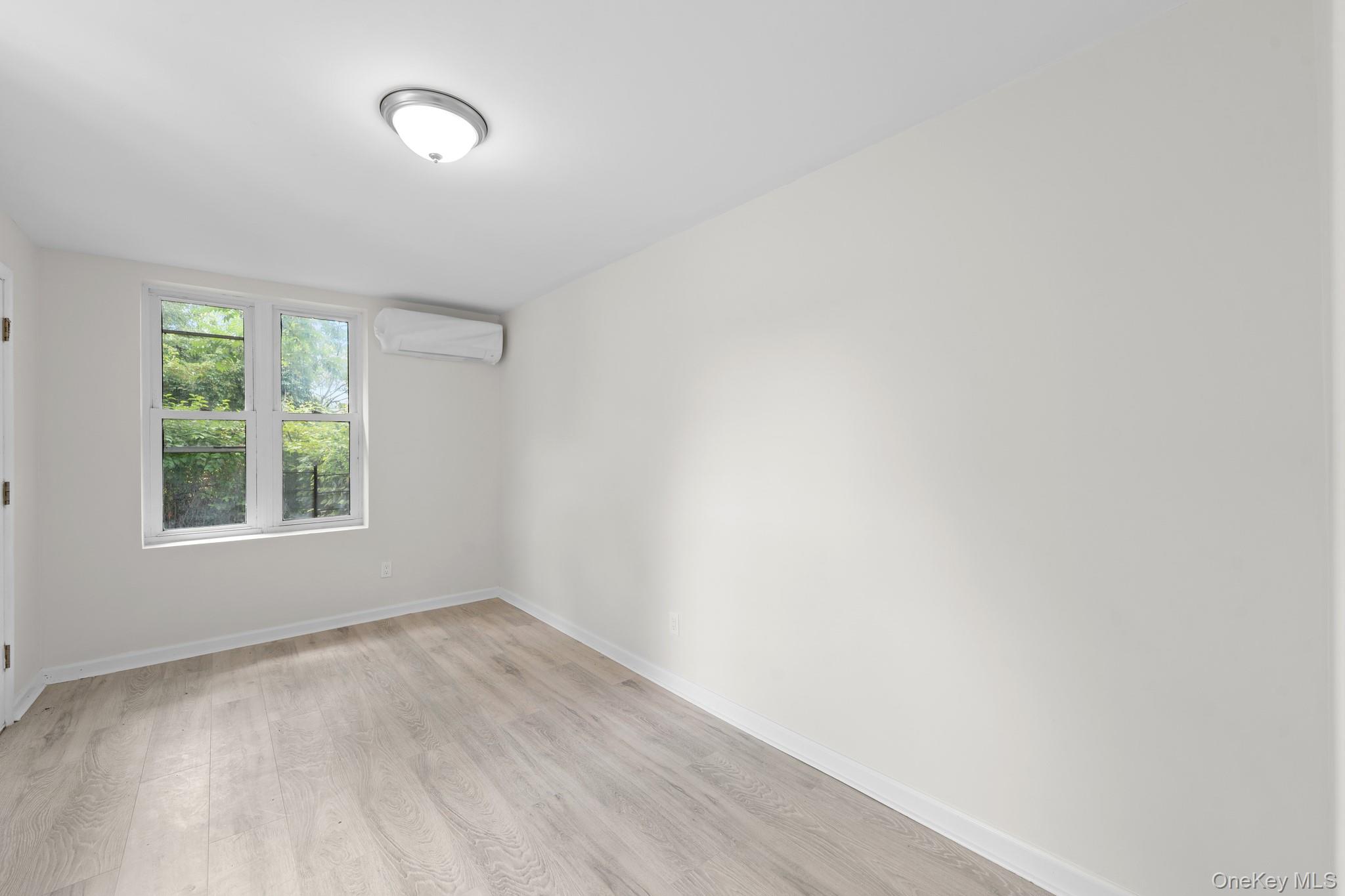 482 Hegeman Avenue Property Photo 11