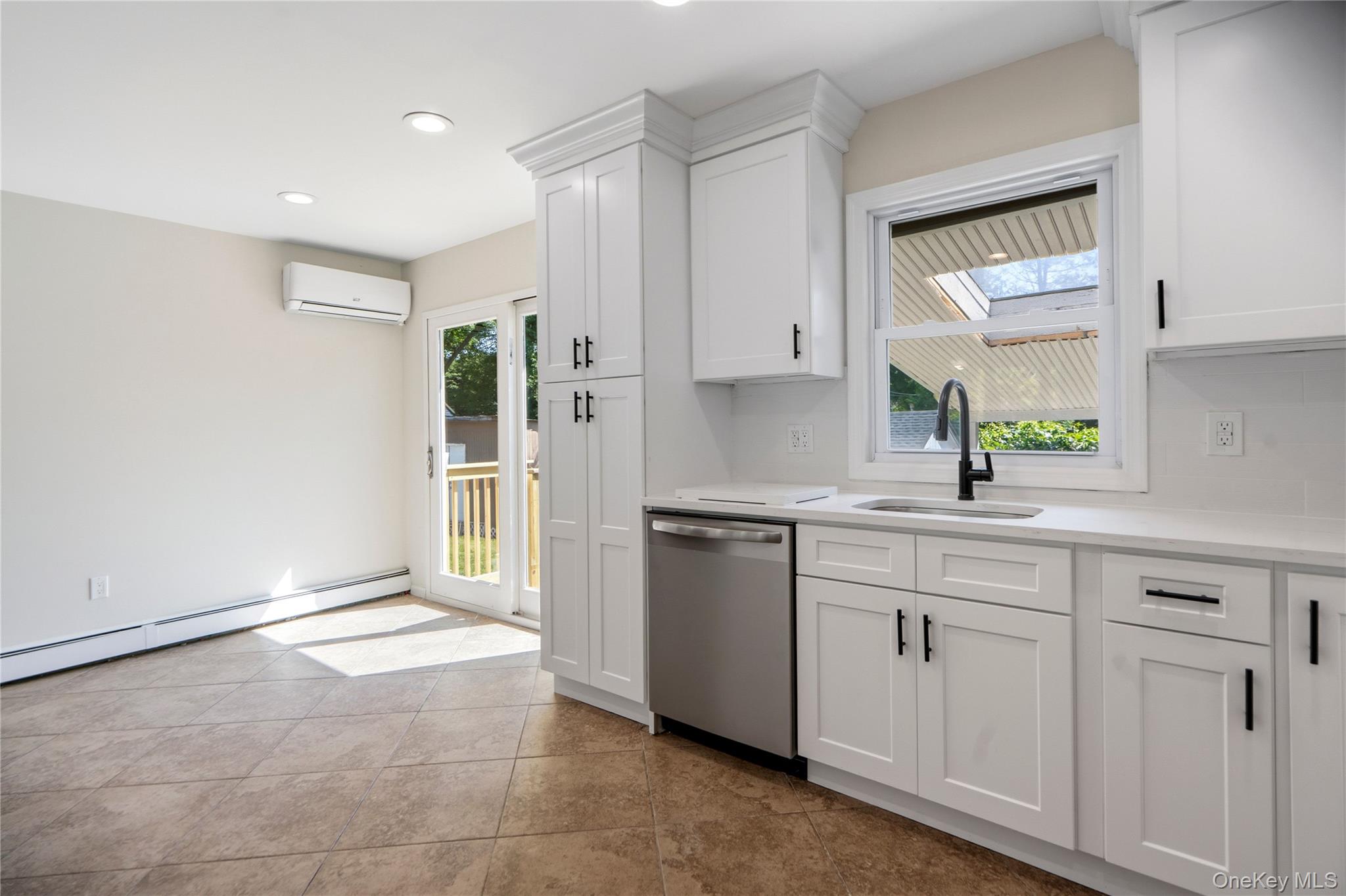 325 Harrison Avenue Property Photo 13