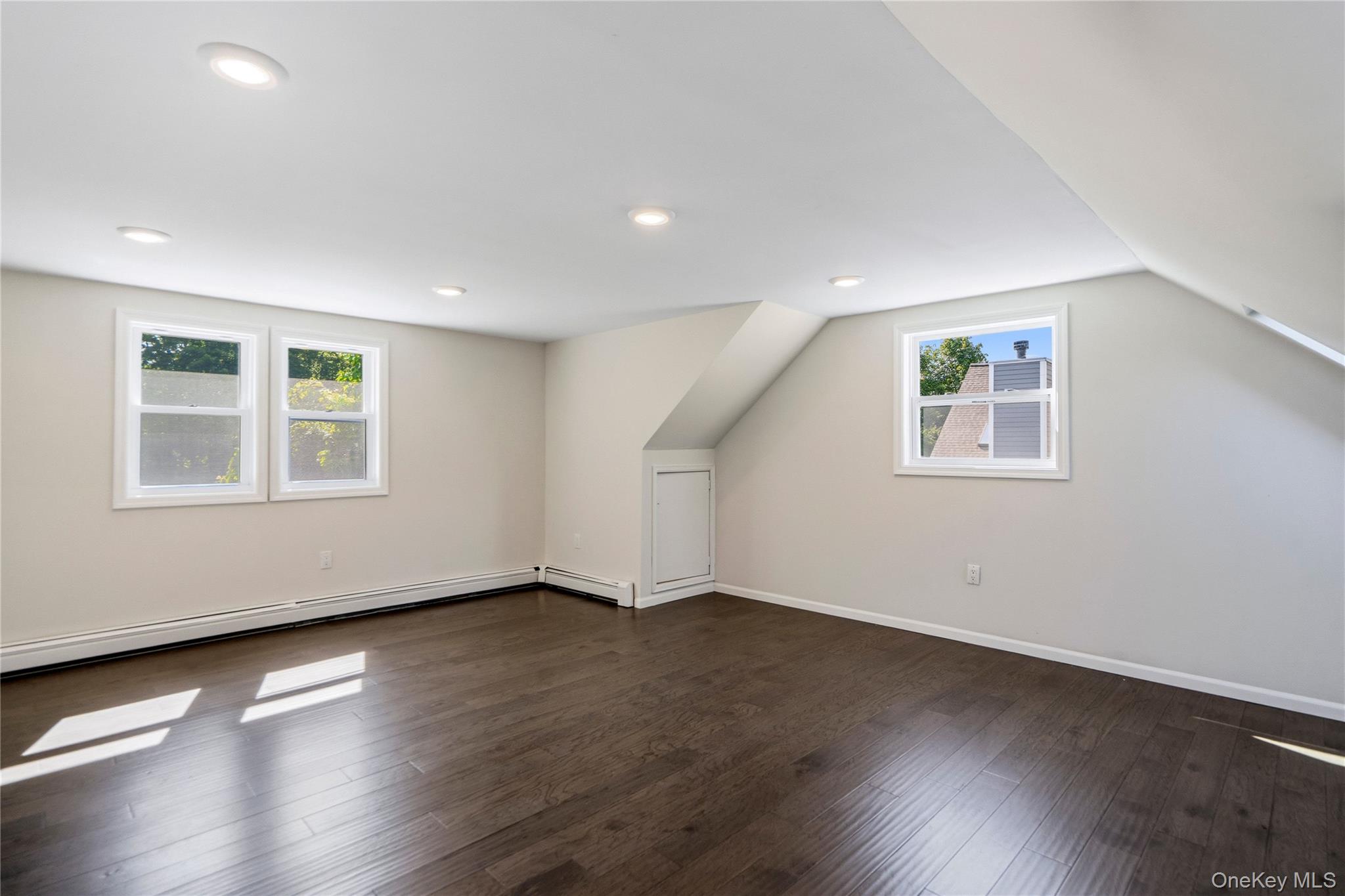 325 Harrison Avenue Property Photo 20
